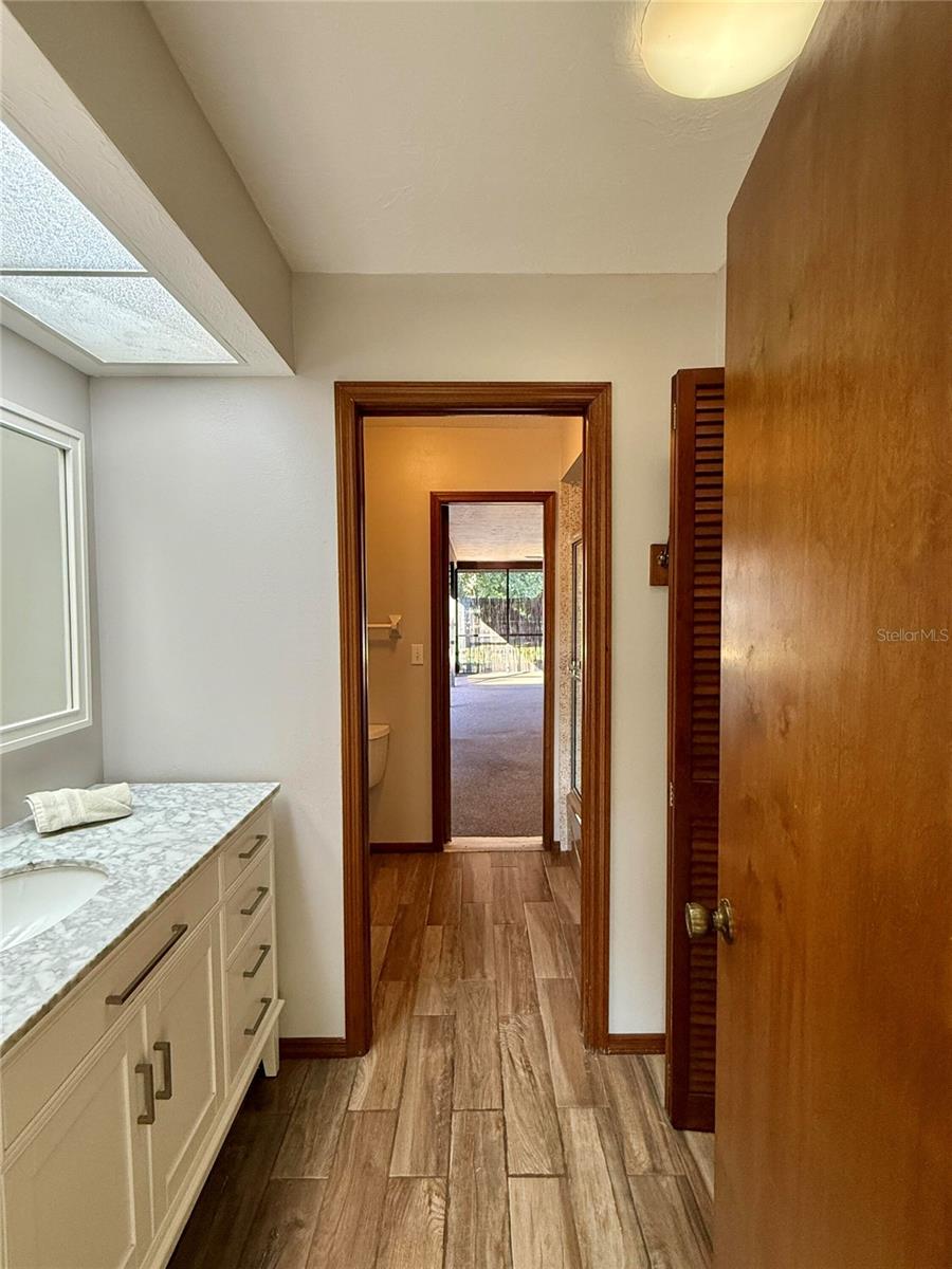 OAK GROVE PARK - Residential