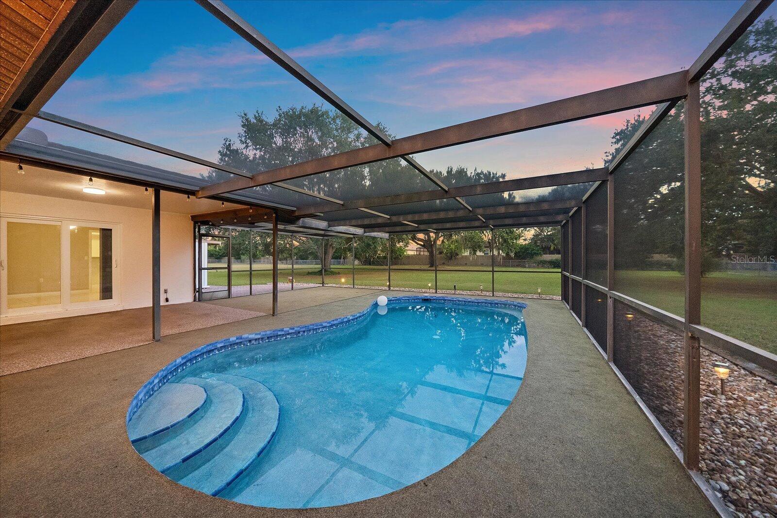 OAK GROVE PARK - Residential