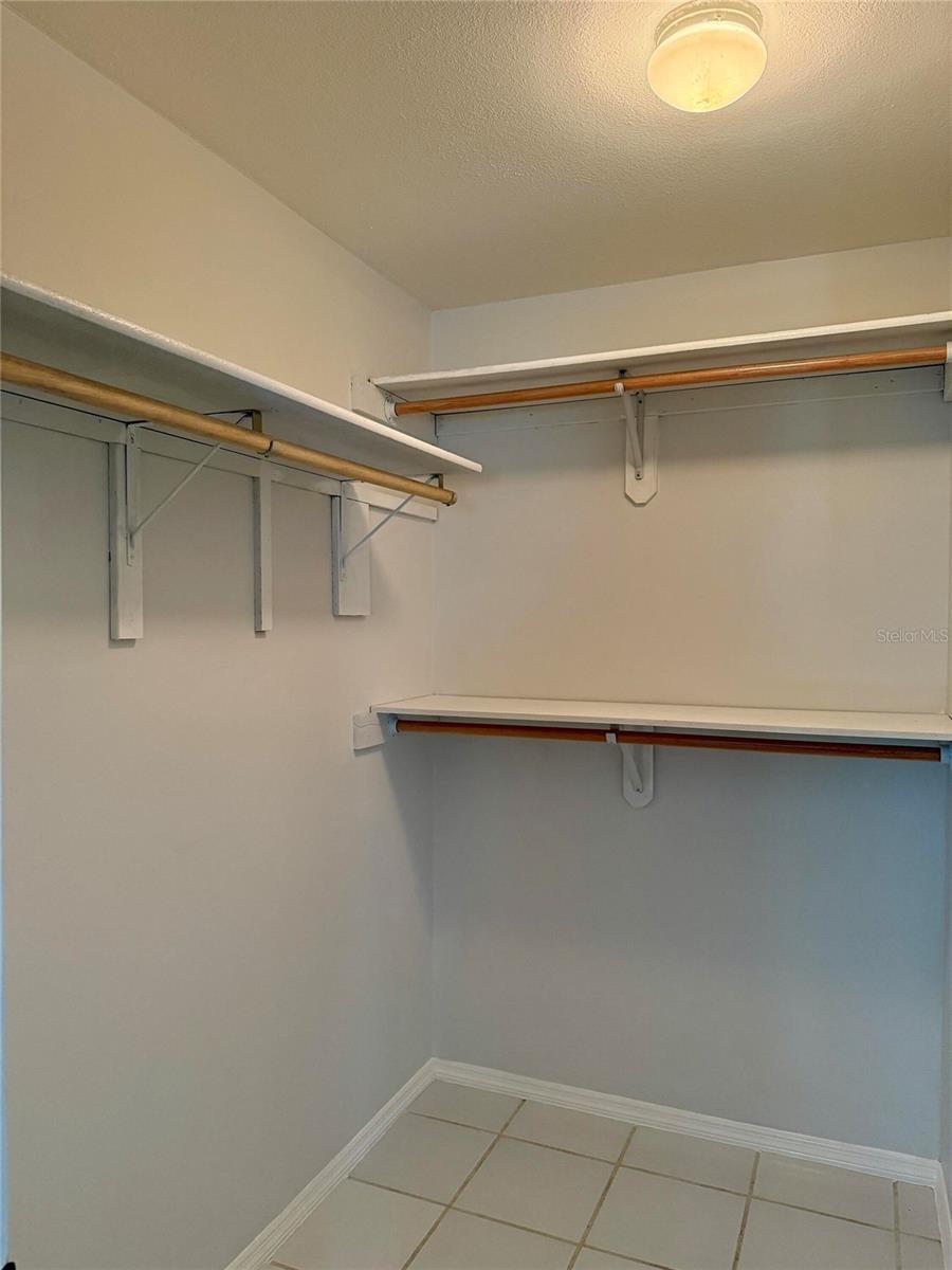 OAK GROVE PARK - Residential