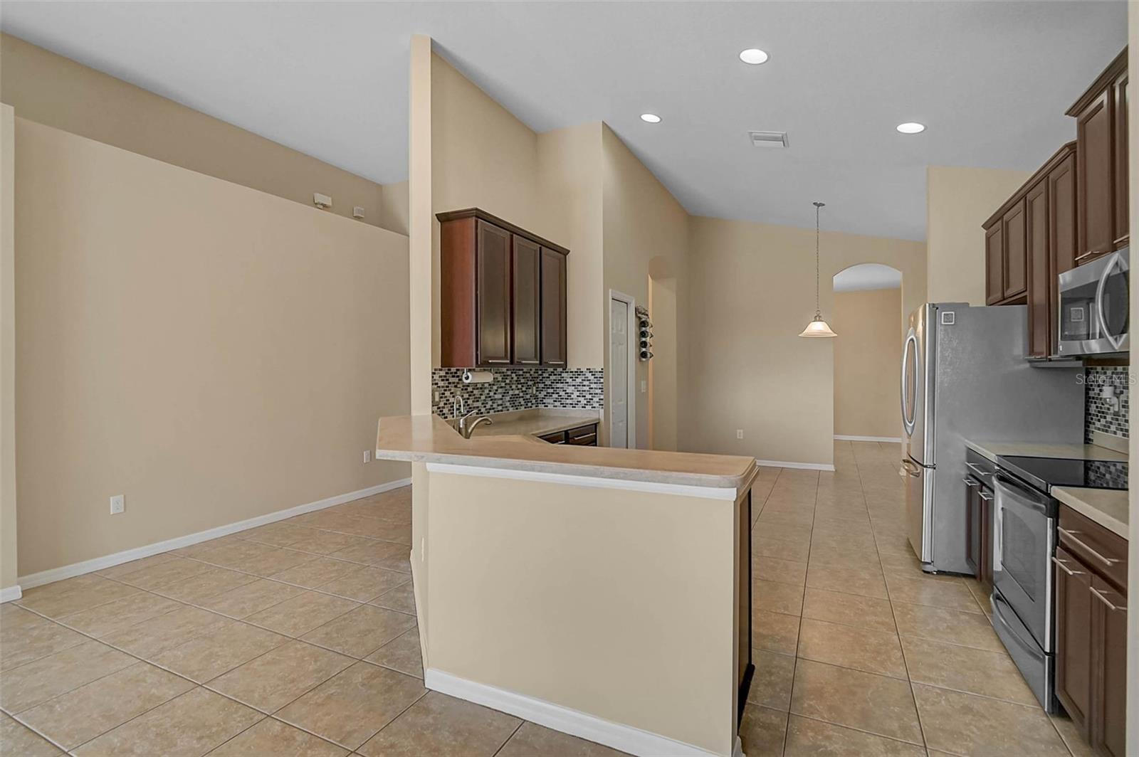 AVELAR CREEK NORTH - Residential