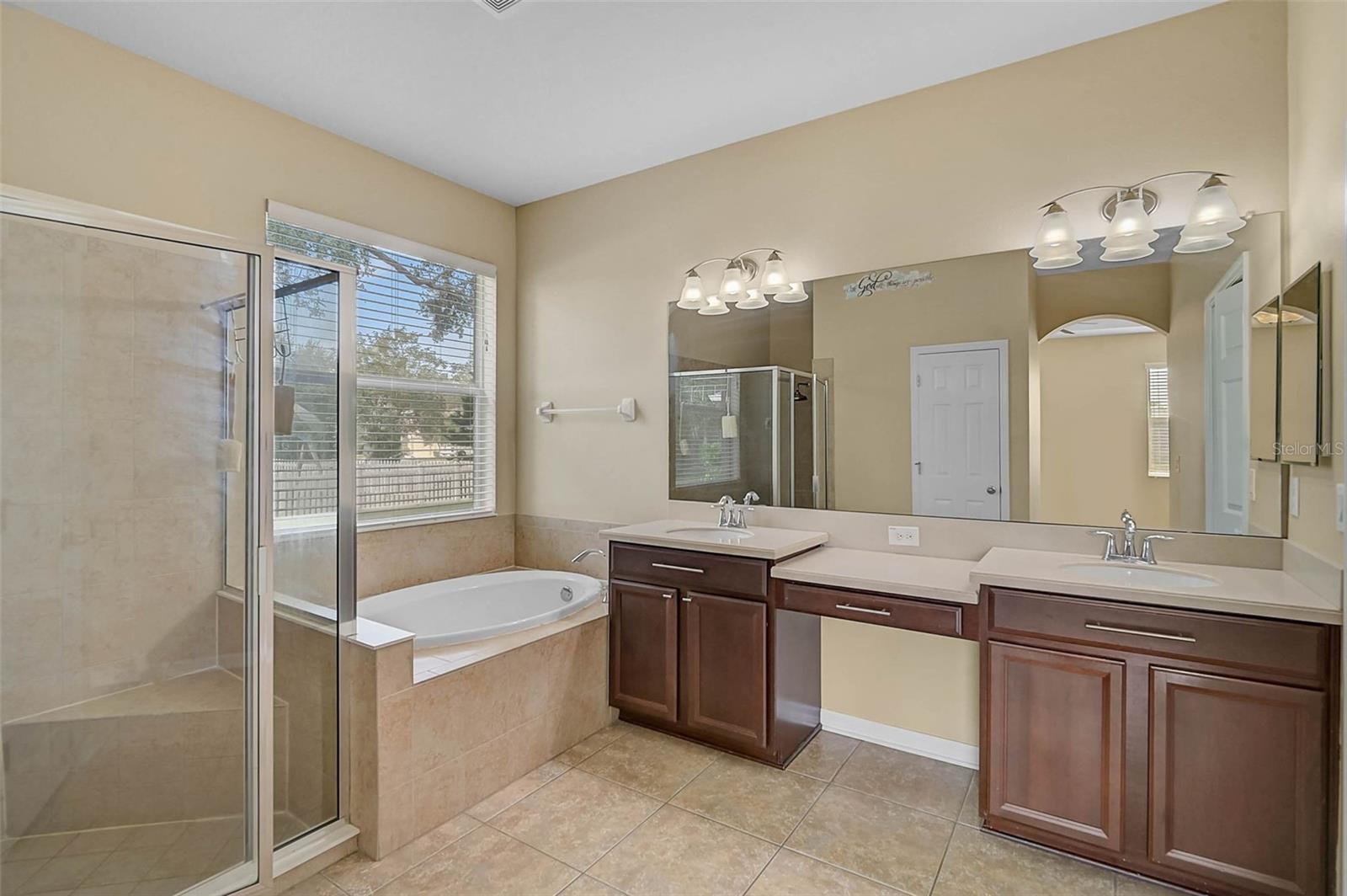 AVELAR CREEK NORTH - Residential