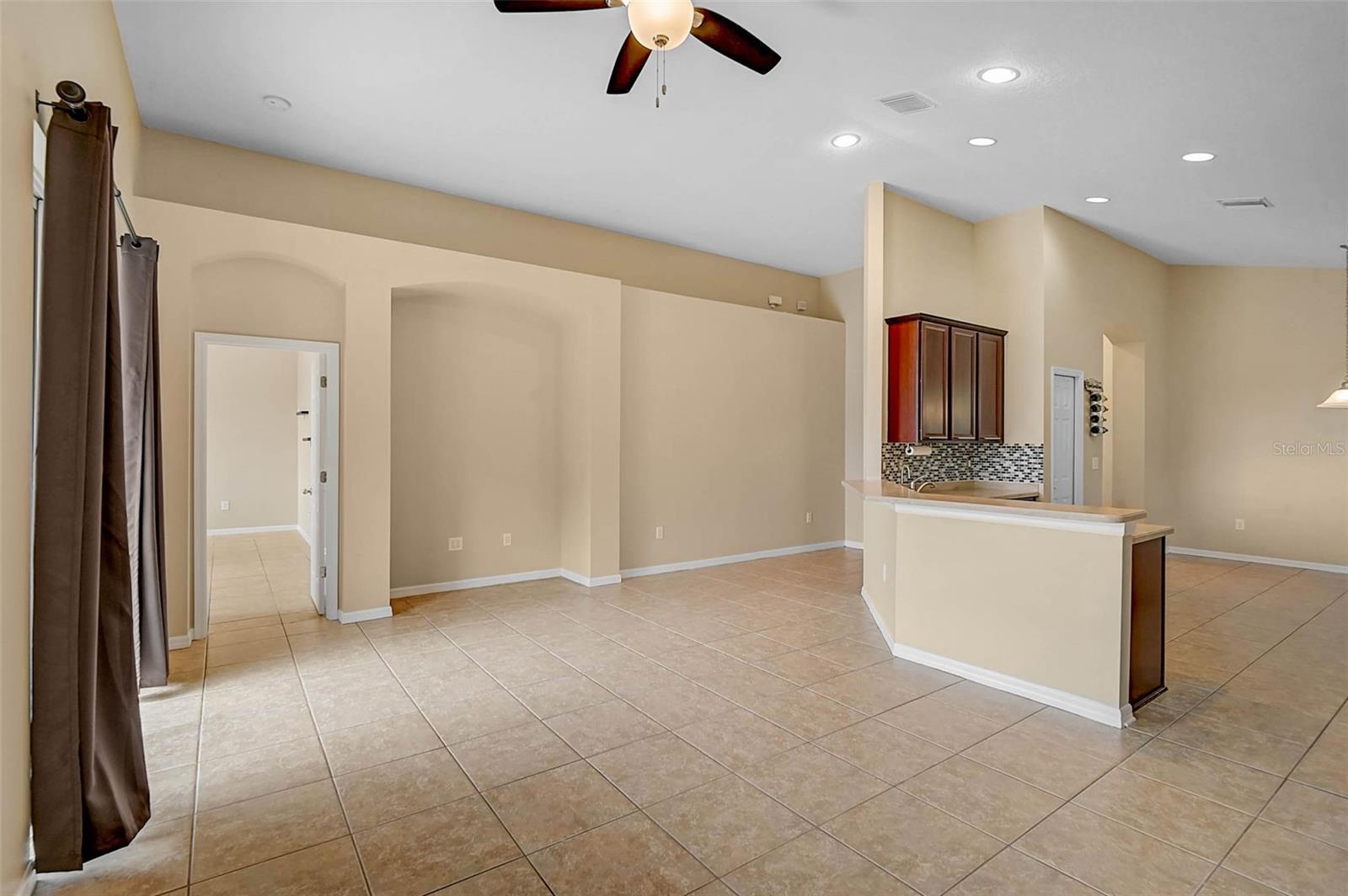 AVELAR CREEK NORTH - Residential