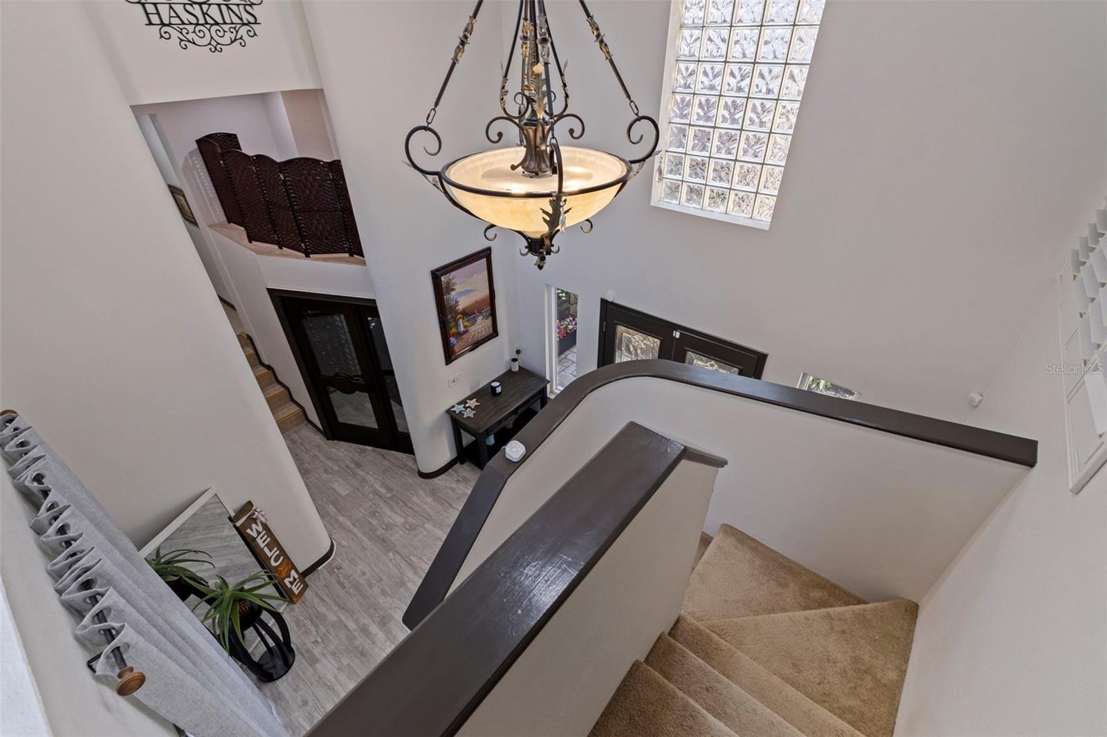 BRIDGEWATER TWNHMS - Residential