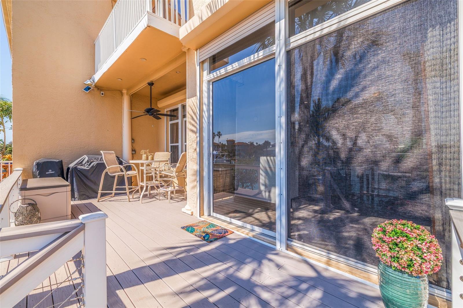 BRIDGEWATER TWNHMS - Residential