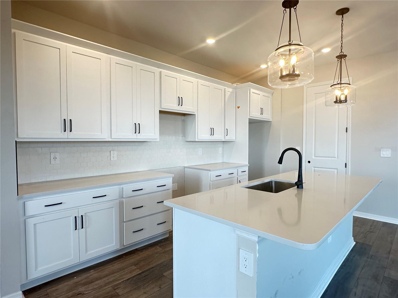 D9G | BERRY BAY PHASE 6 VILLAGE T - Residential