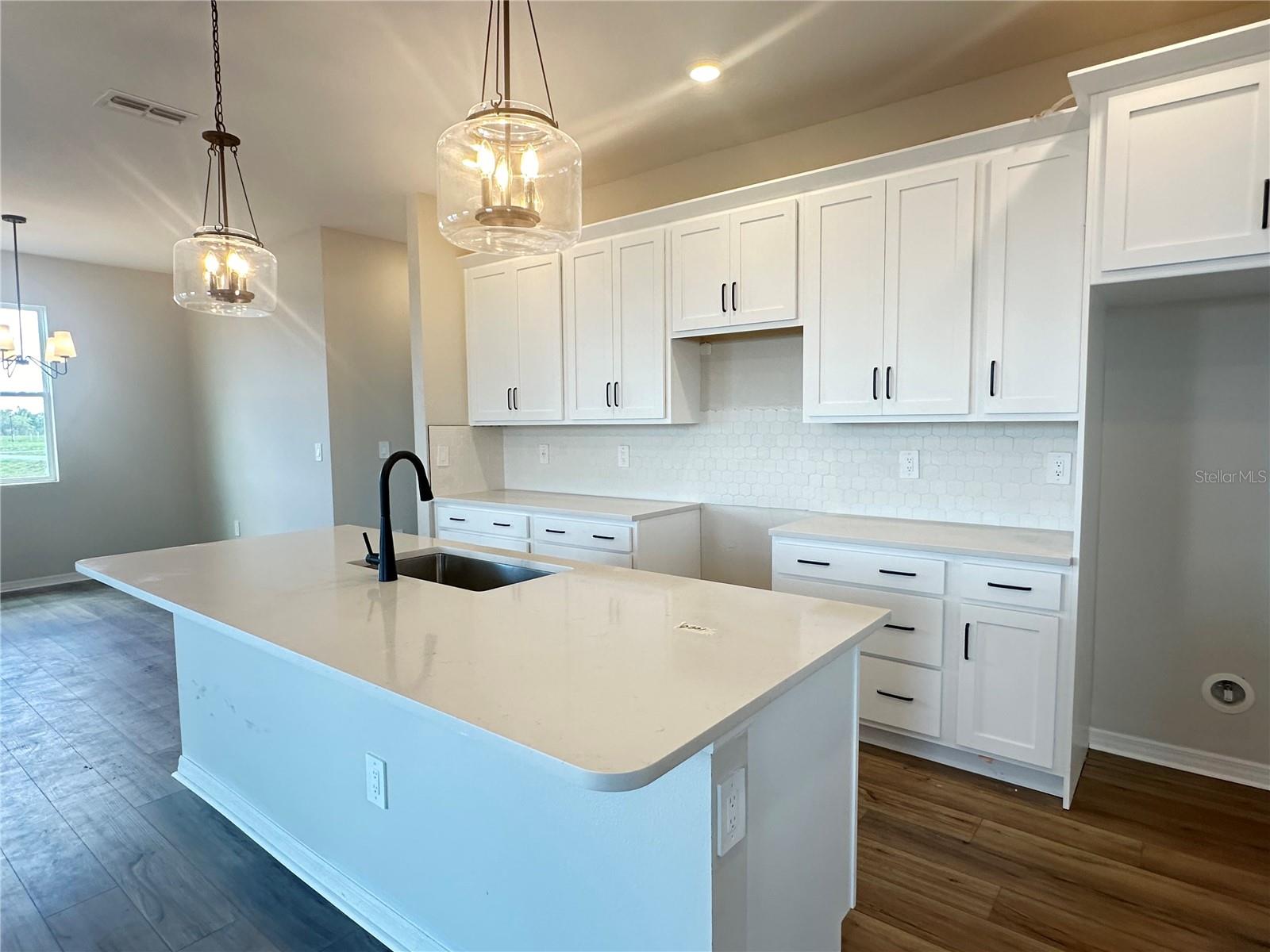 D9G | BERRY BAY PHASE 6 VILLAGE T - Residential