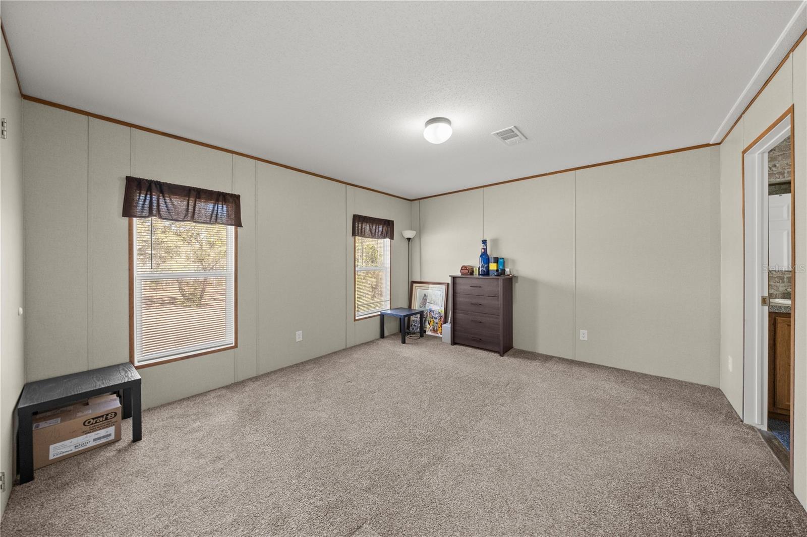 WILLISTON HIGHLANDS UN 7 - Residential