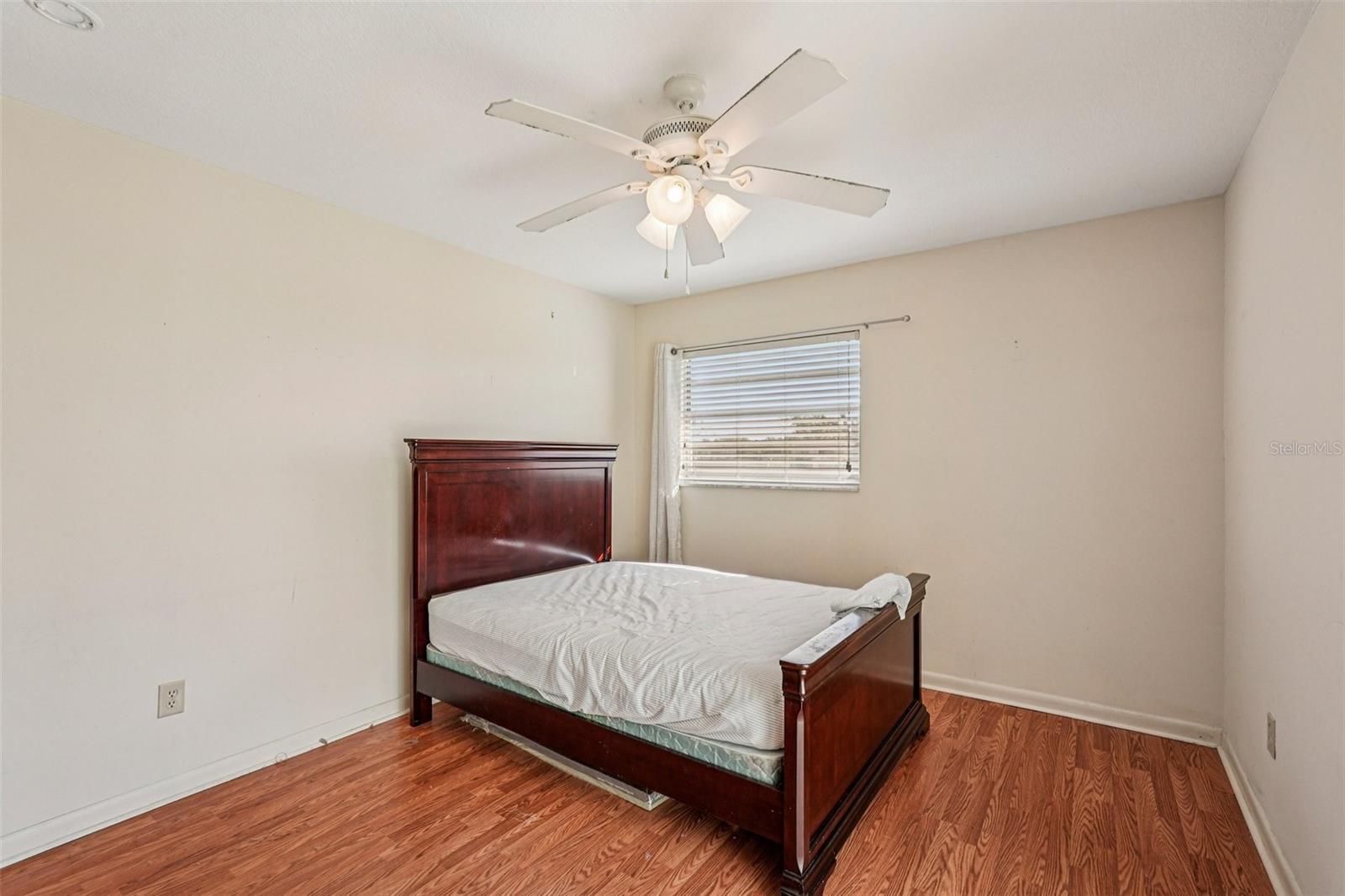 ST GEORGE A CONDO - Residential