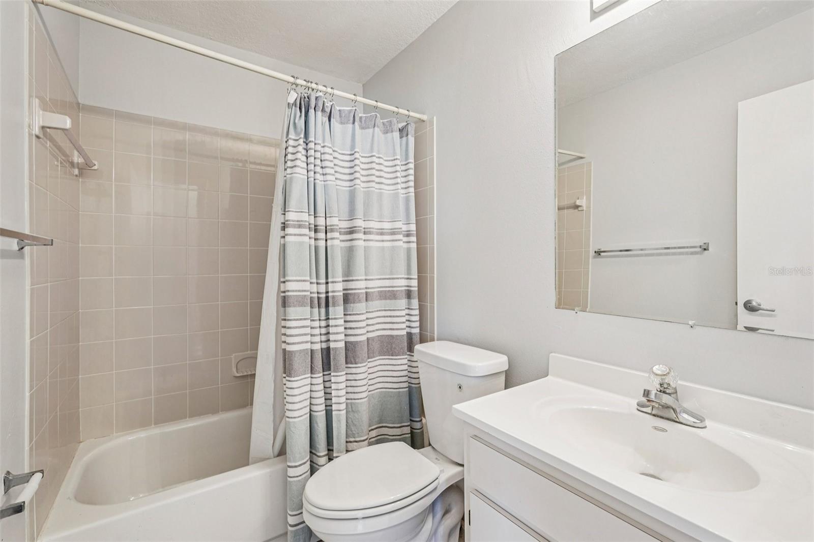 ST GEORGE A CONDO - Residential