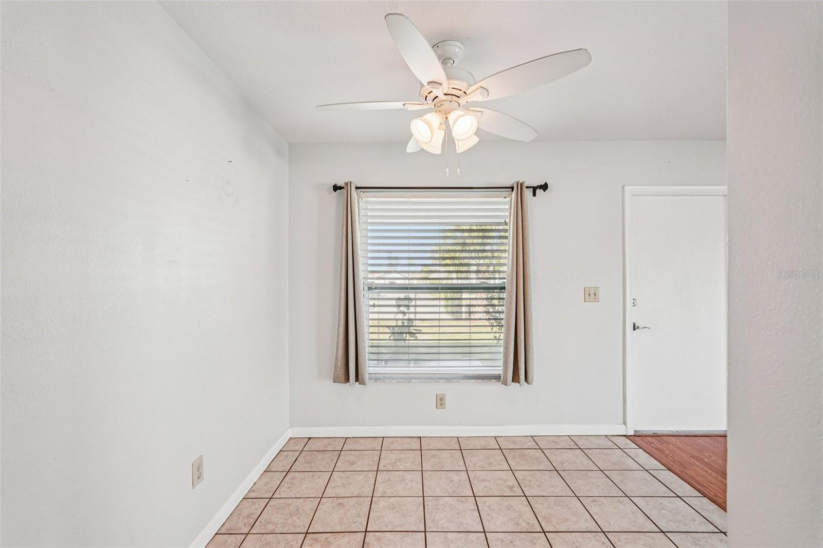 ST GEORGE A CONDO - Residential