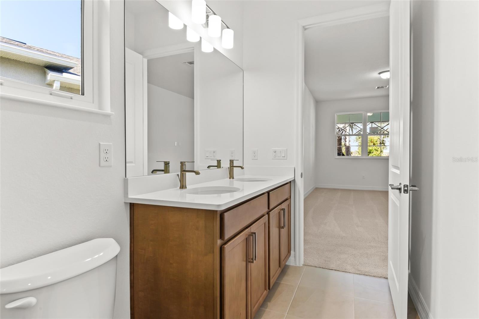 RESERVE AT VICTORIA - Residential