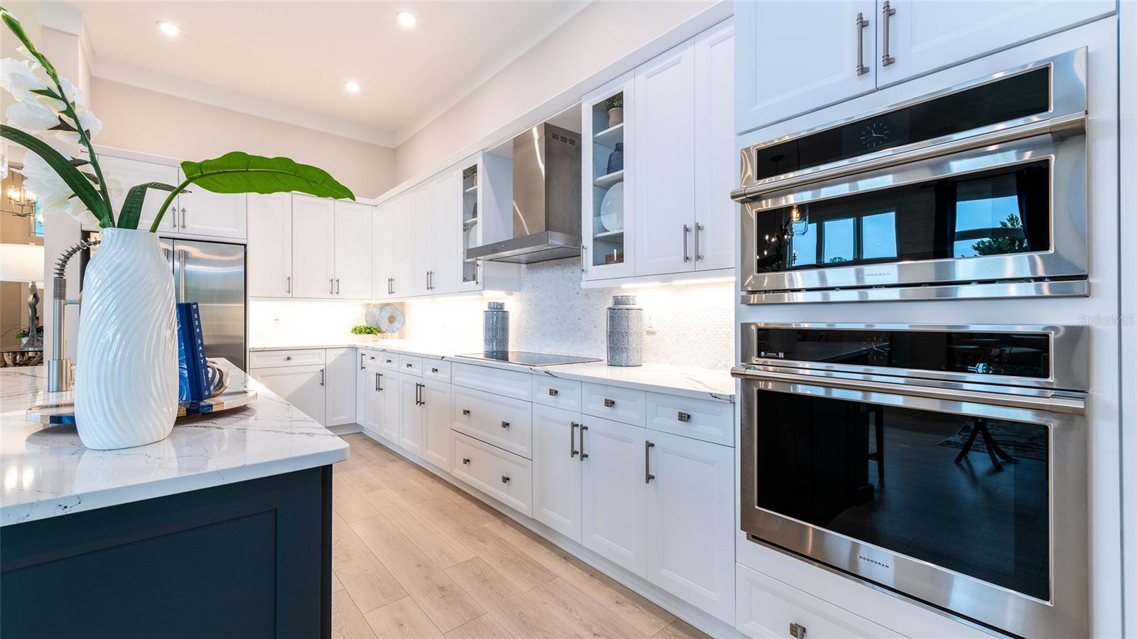 RESERVE AT VICTORIA - Residential