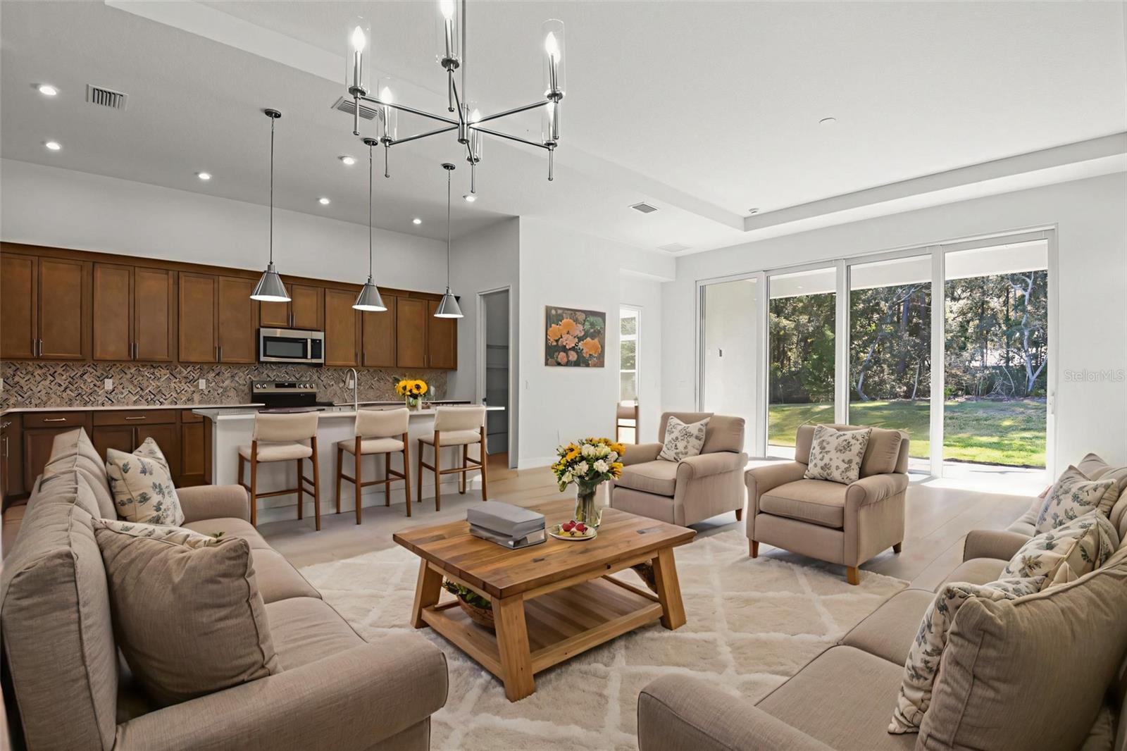 RESERVE AT VICTORIA - Residential