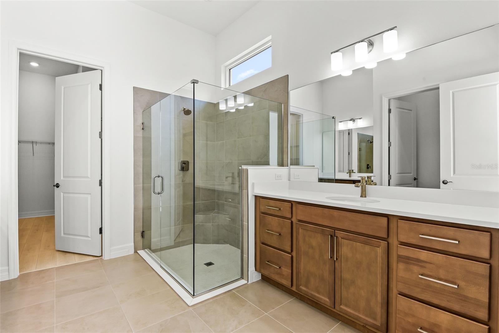 RESERVE AT VICTORIA - Residential