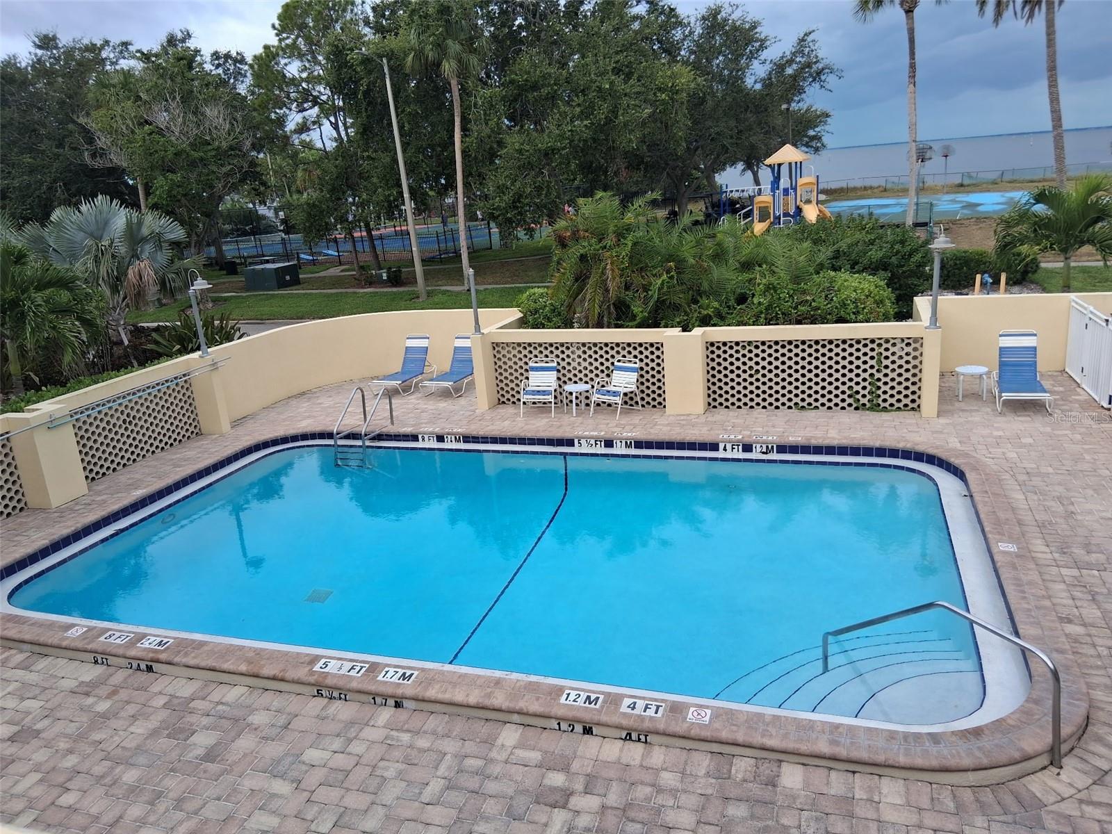 ISLAND RESORT AT MARINERS CLUB - Residential