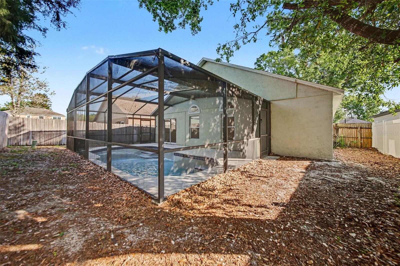 STONEMEADE PH 01 - Residential