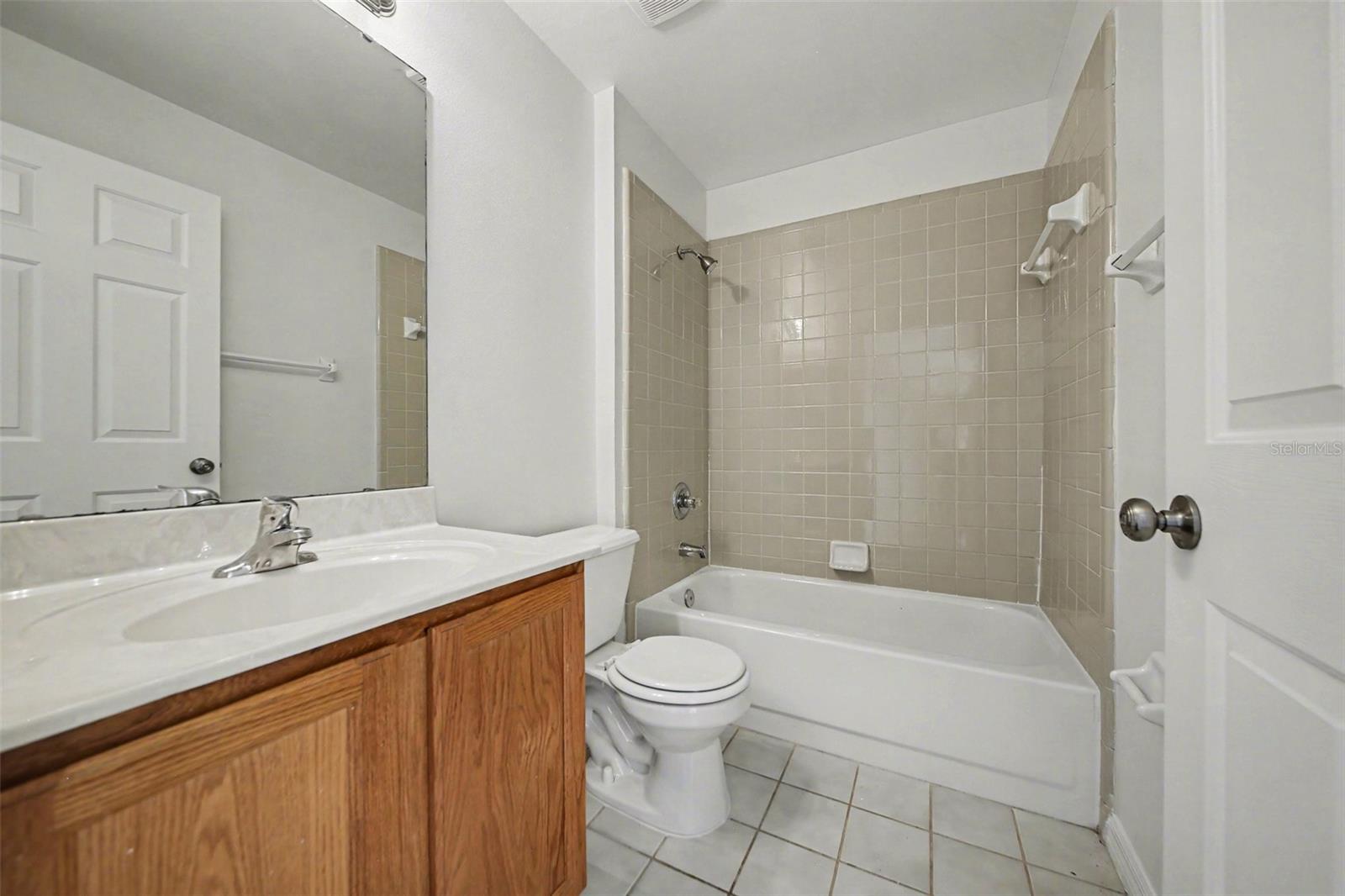 STONEMEADE PH 01 - Residential