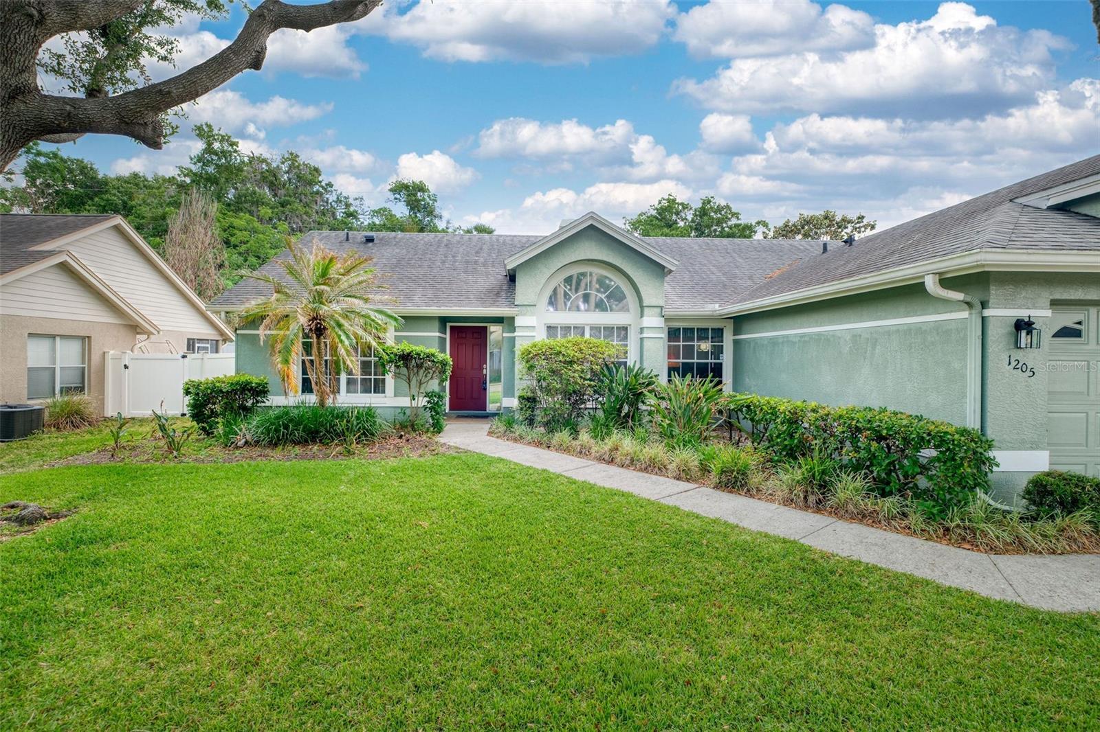 LOST CREEK - Residential