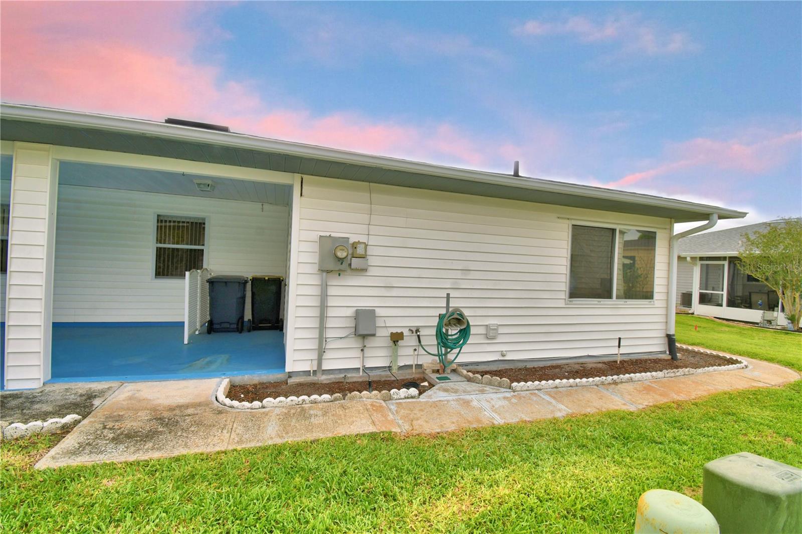 COLONNADES PH 02 - Residential