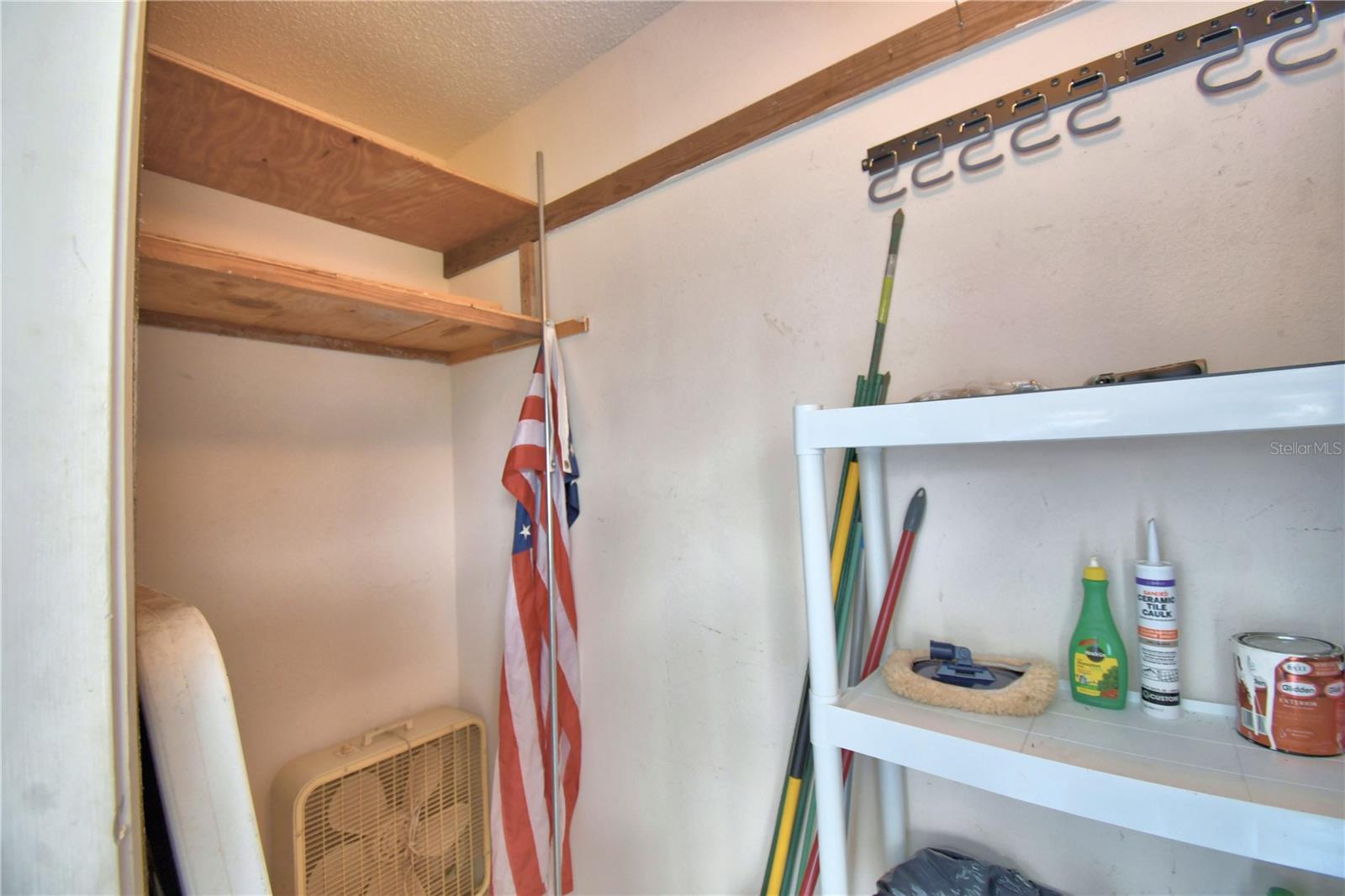 COLONNADES PH 02 - Residential