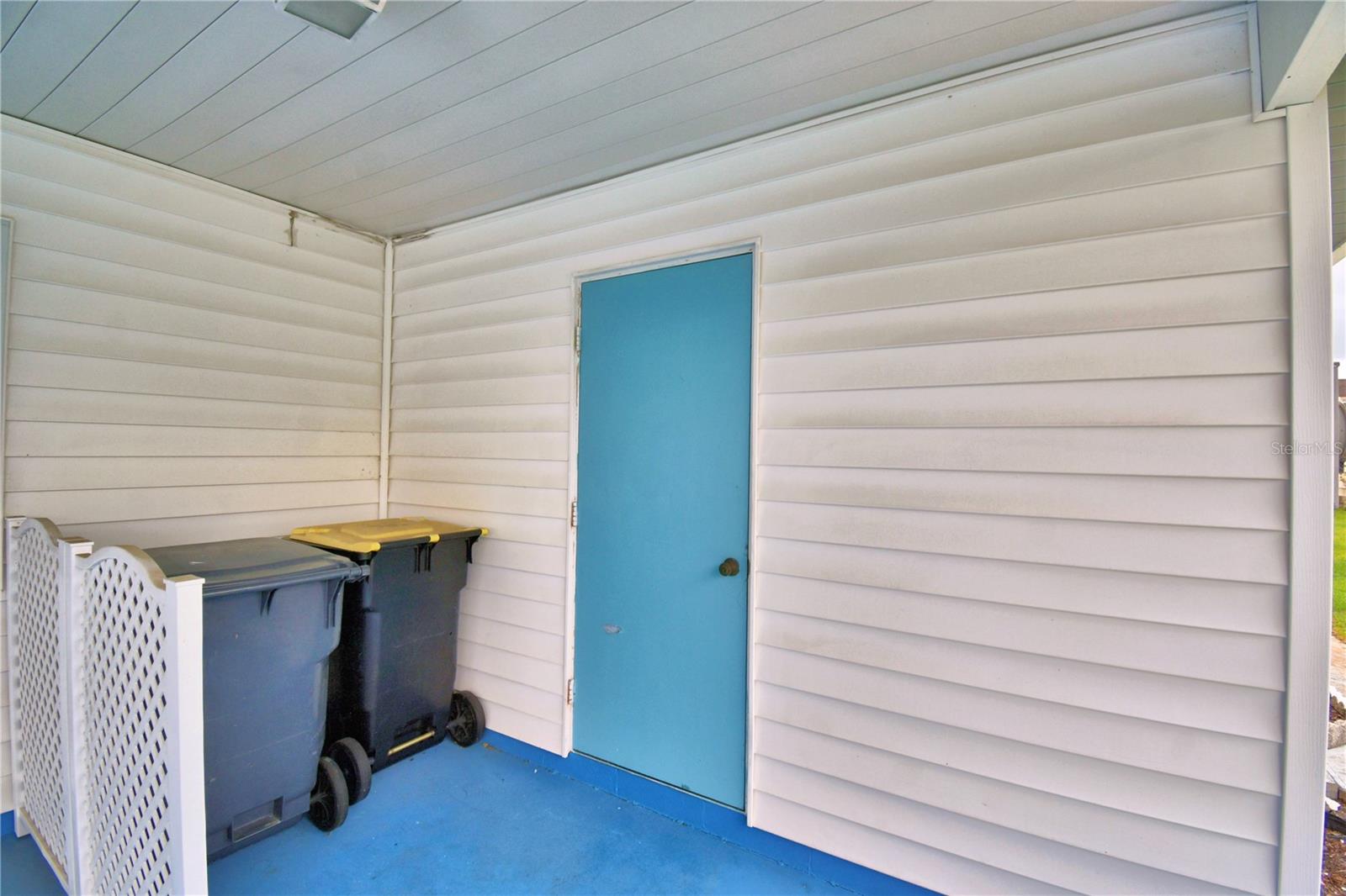 COLONNADES PH 02 - Residential