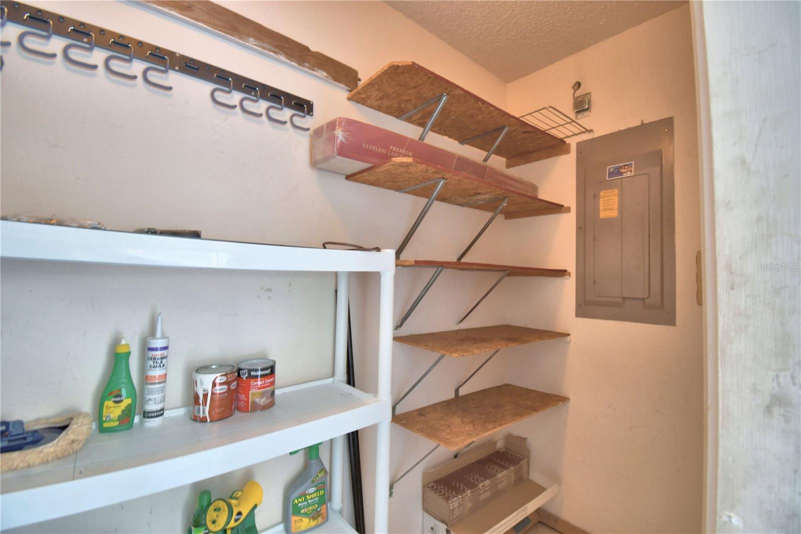 COLONNADES PH 02 - Residential