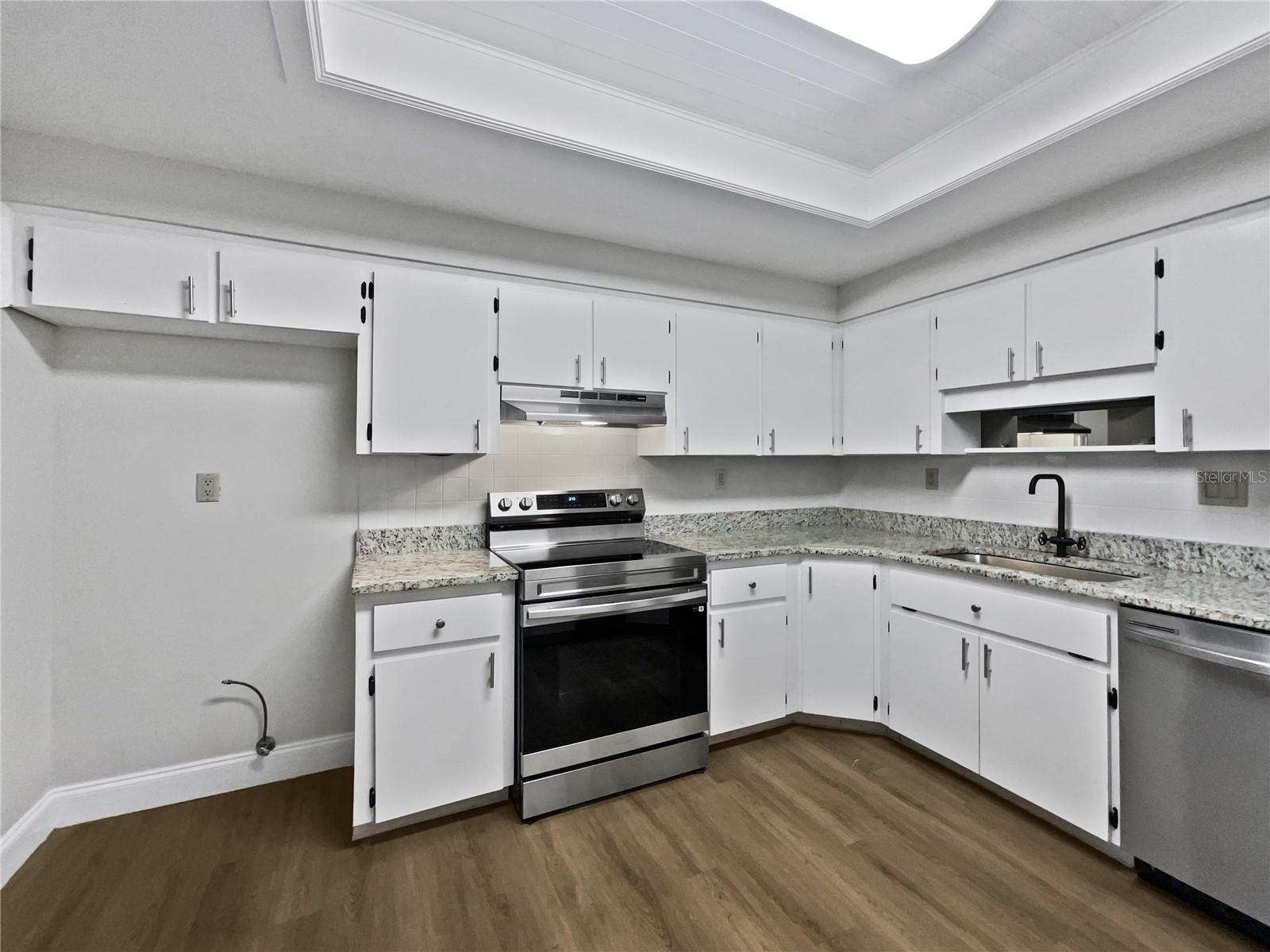 OCEAN LAKE VILLAS - Residential