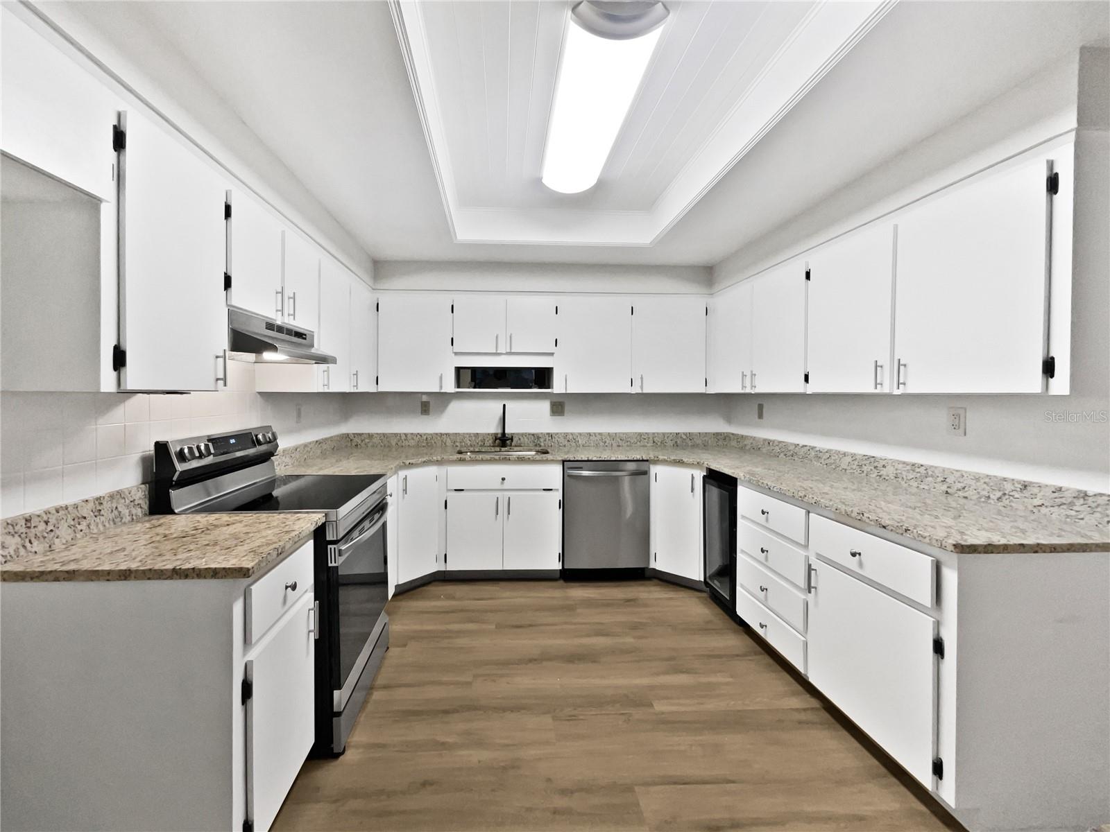OCEAN LAKE VILLAS - Residential