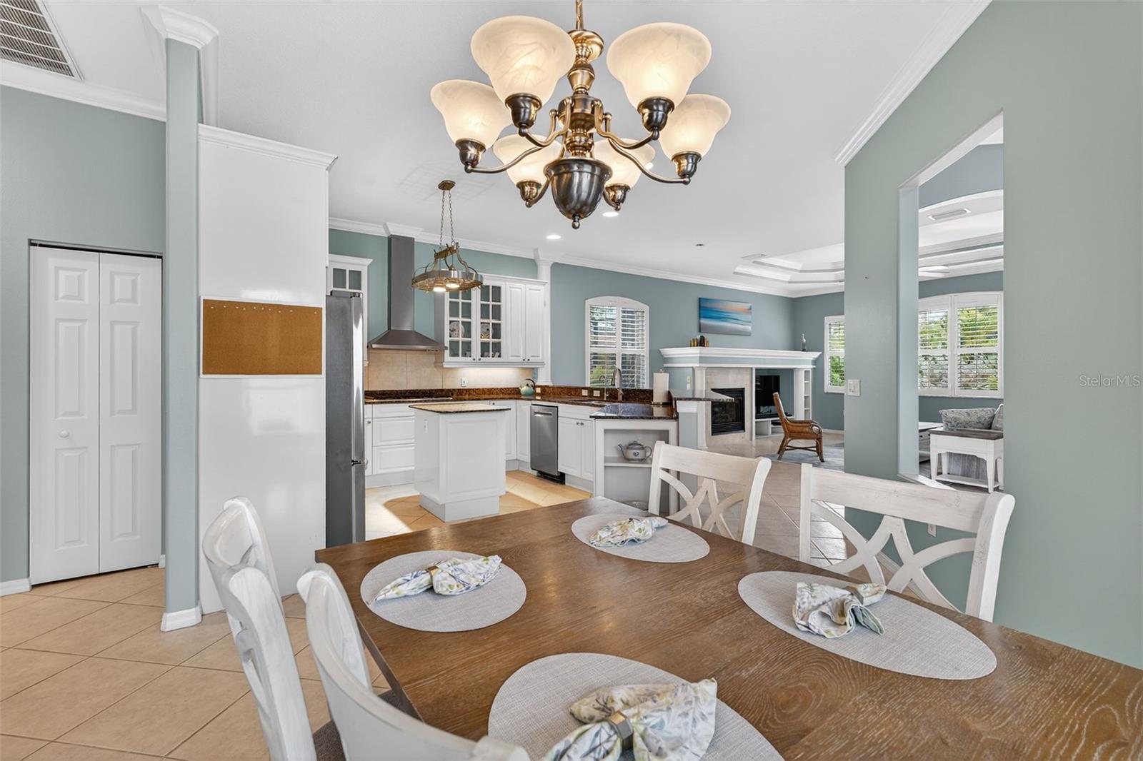 BELLAGIO ON VENICE ISLAND - Residential