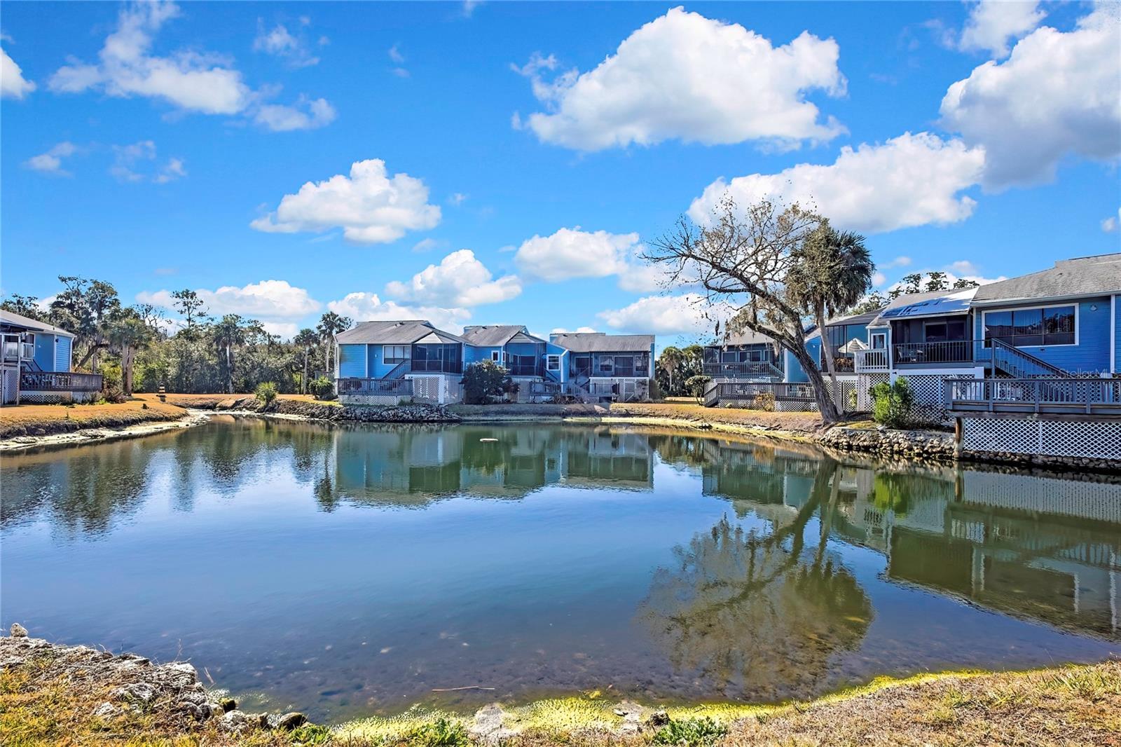 RIVER COVE LNDGS III - Residential