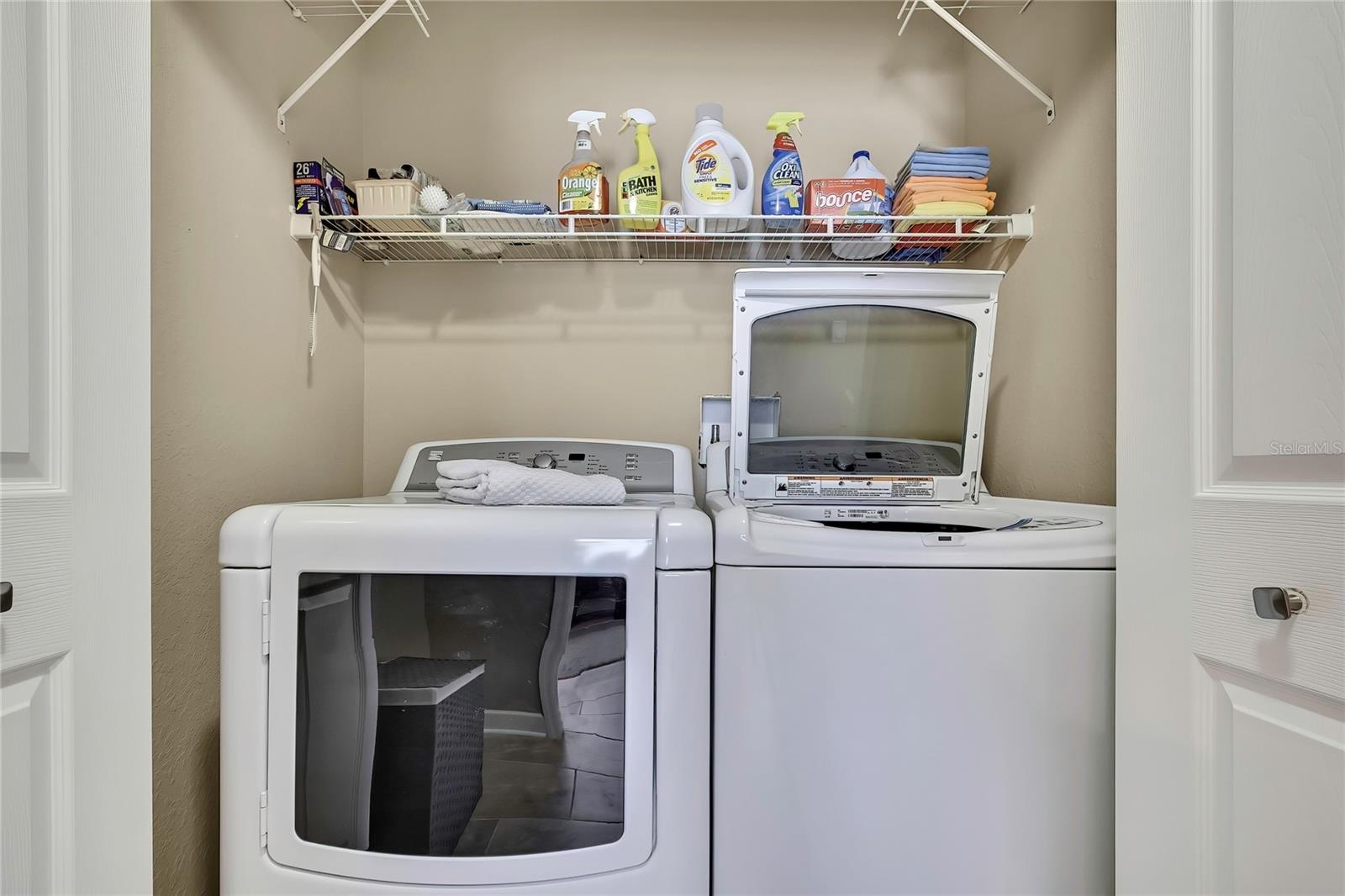 RIVER COVE LNDGS III - Residential