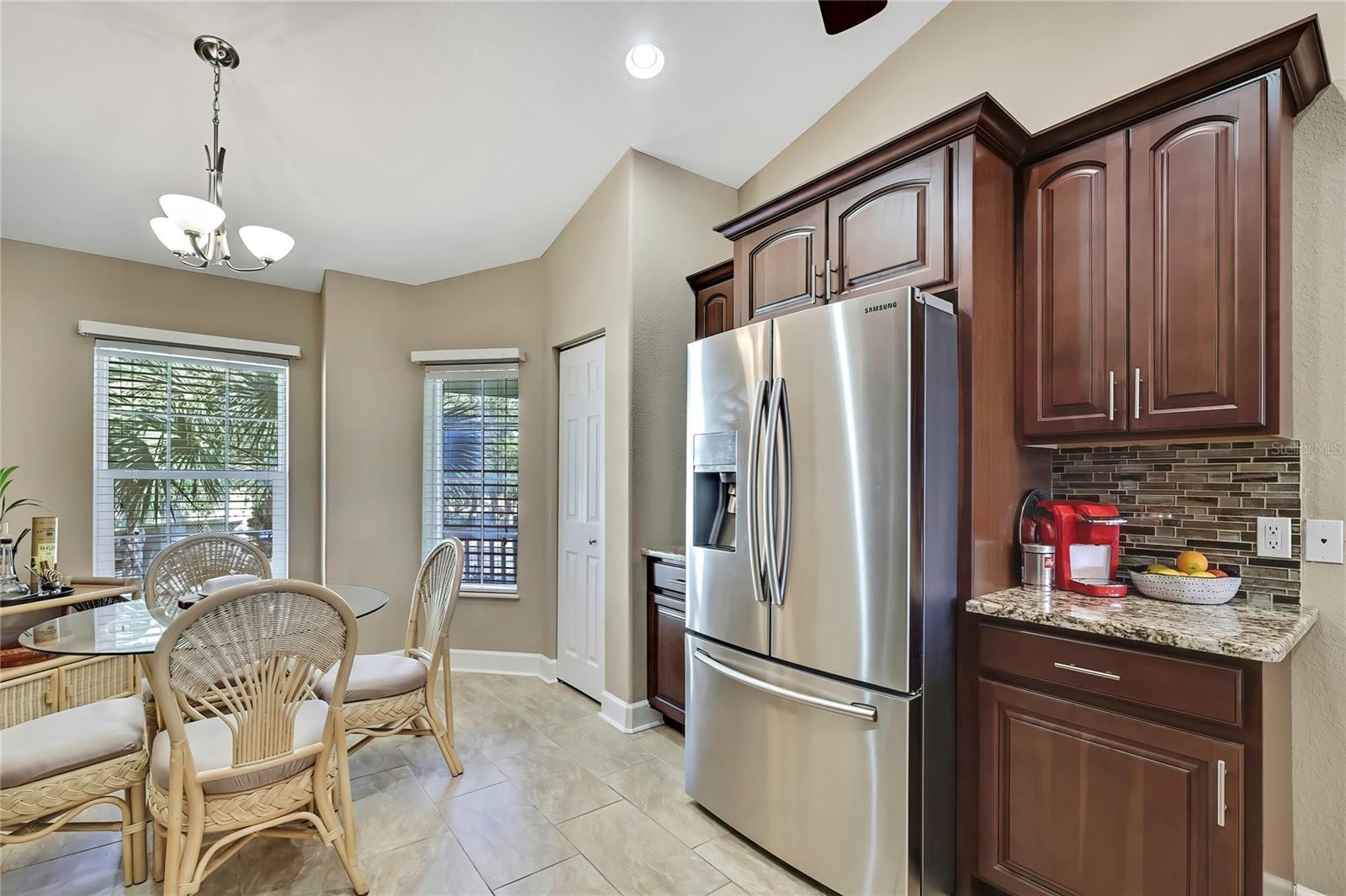 RIVER COVE LNDGS III - Residential