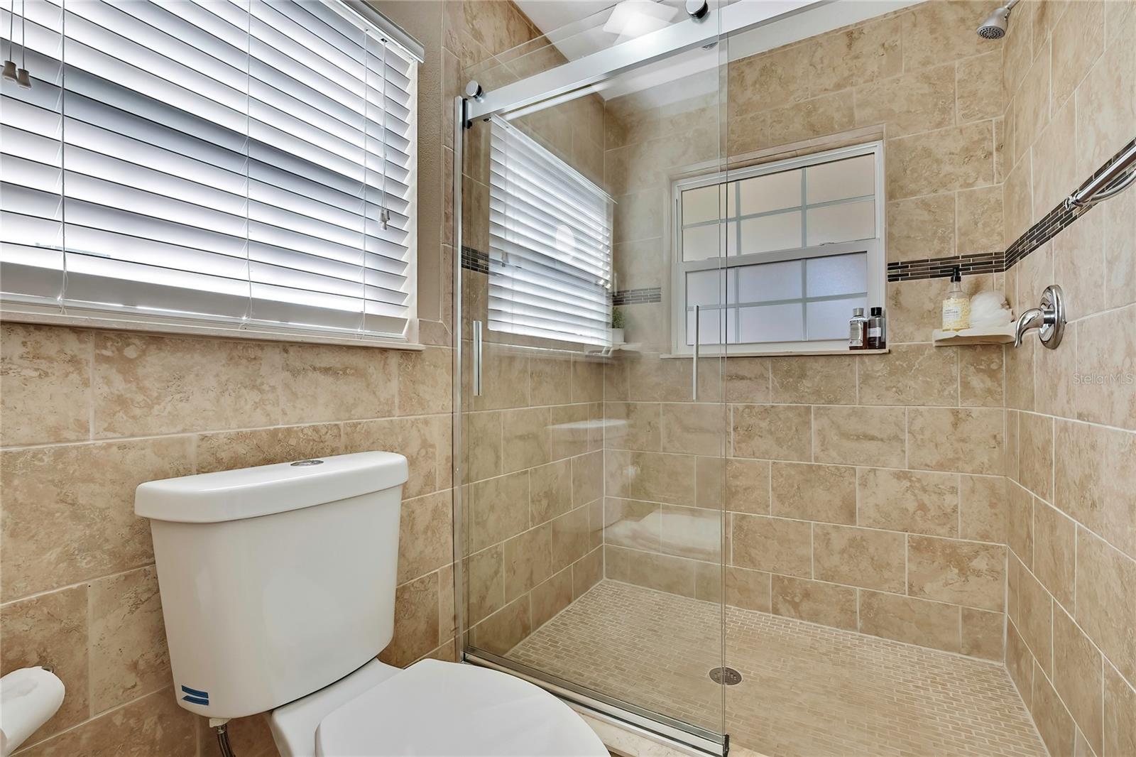 RIVER COVE LNDGS III - Residential