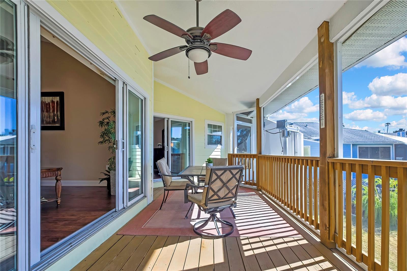 RIVER COVE LNDGS III - Residential