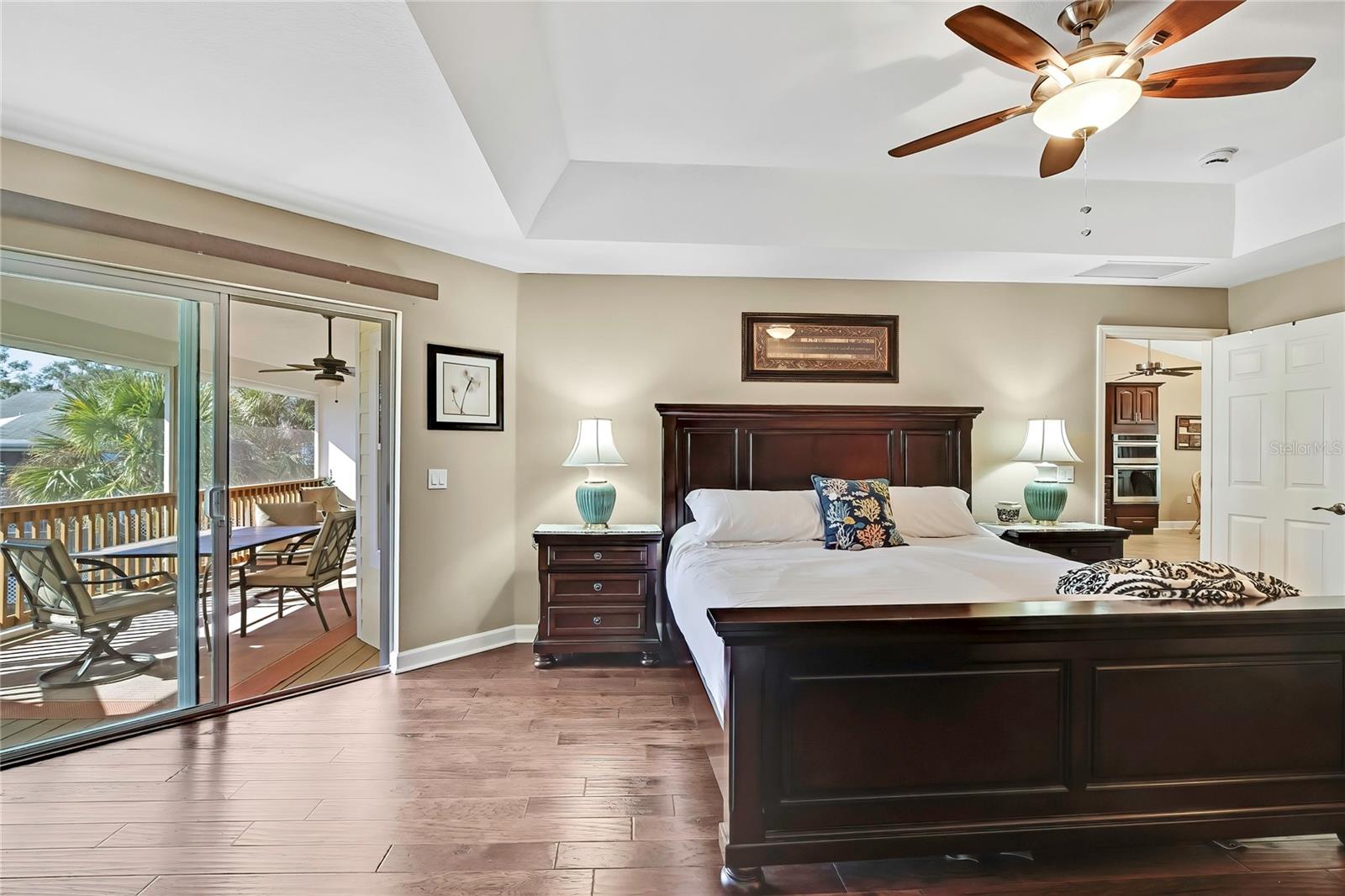 RIVER COVE LNDGS III - Residential