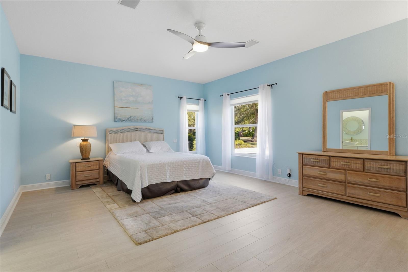 RIVERWOOD - Residential