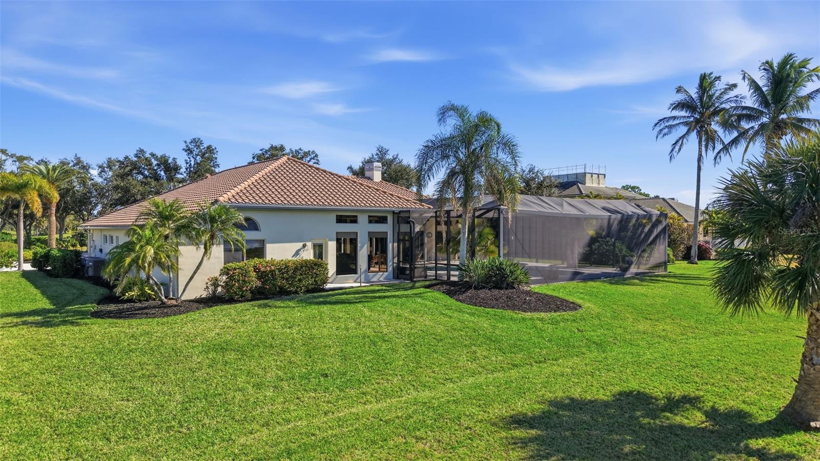 RIVERWOOD - Residential