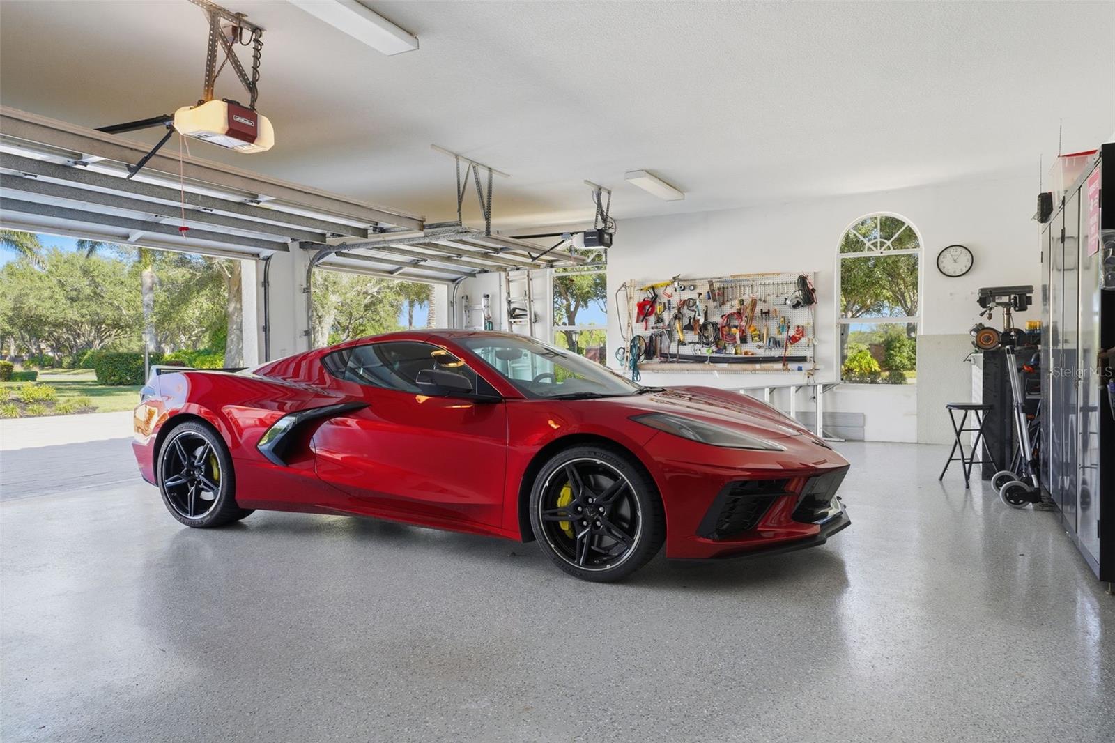 RIVERWOOD - Residential