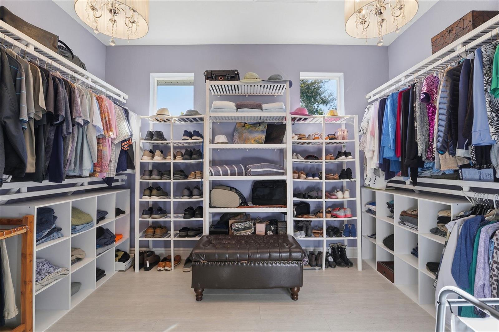 RIVERWOOD - Residential