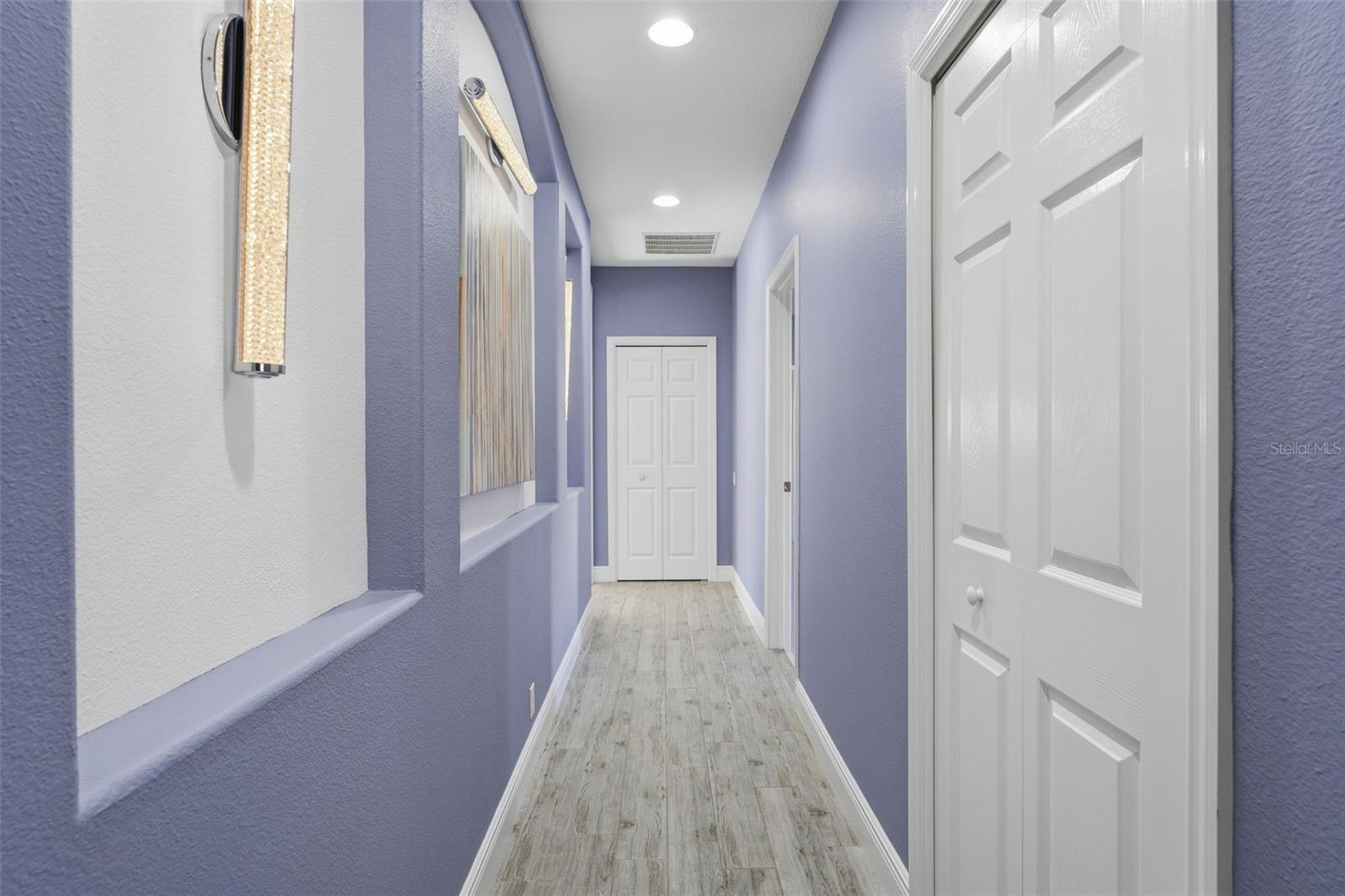 RIVERWOOD - Residential