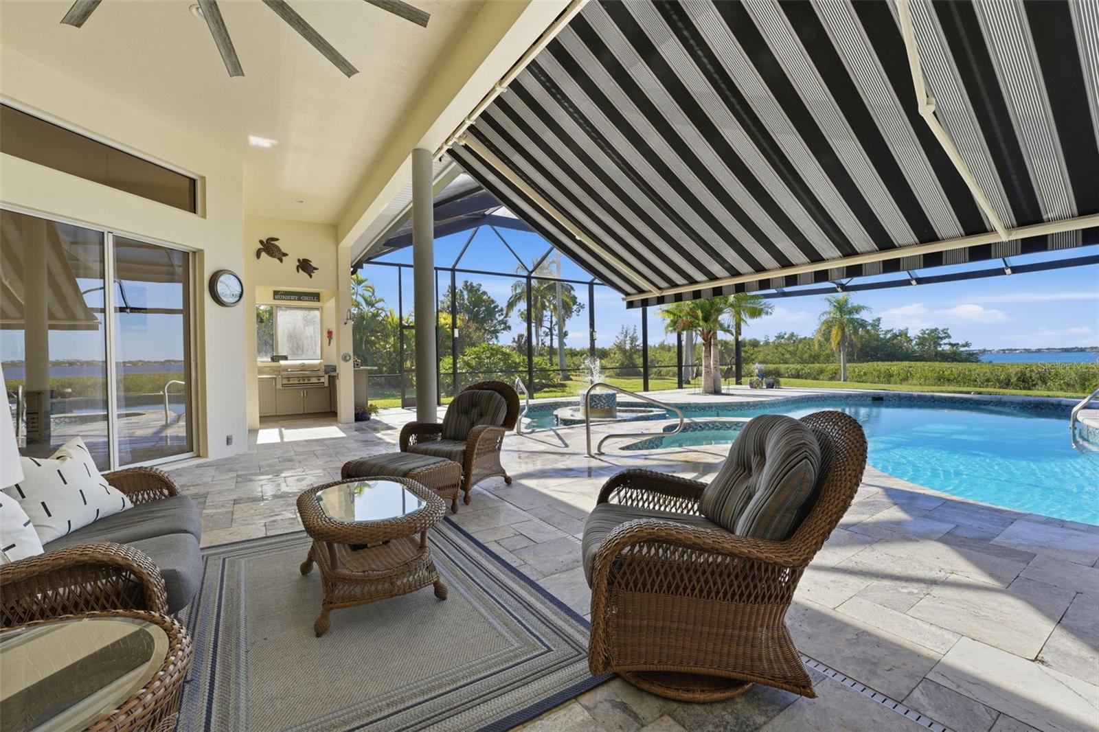 RIVERWOOD - Residential