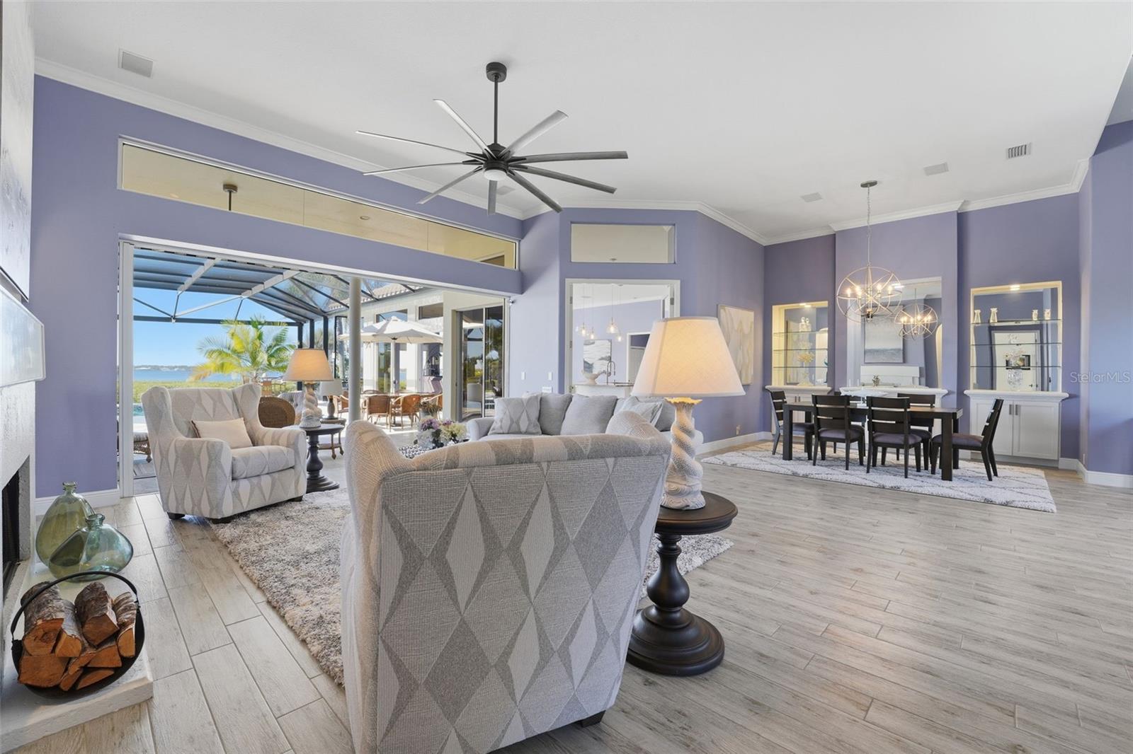 RIVERWOOD - Residential