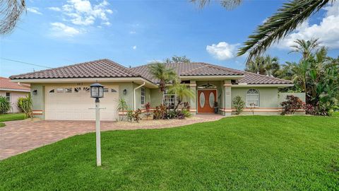 A home in NOKOMIS