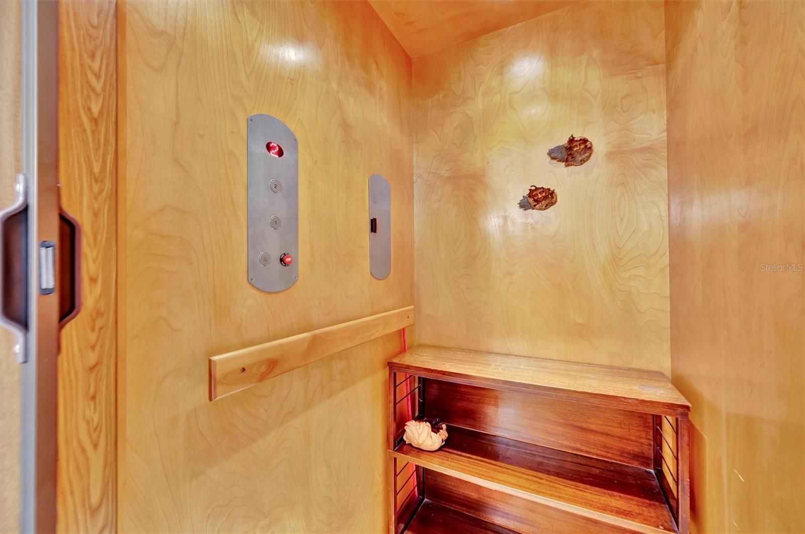 MANGROVE WALK II ON HARBOUR ISLE 1, 2, 3&4 - Residential