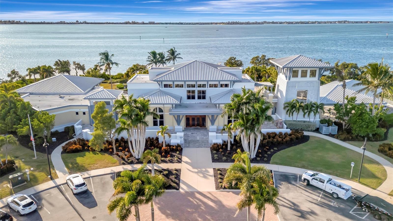 MANGROVE WALK II ON HARBOUR ISLE 1, 2, 3&4 - Residential