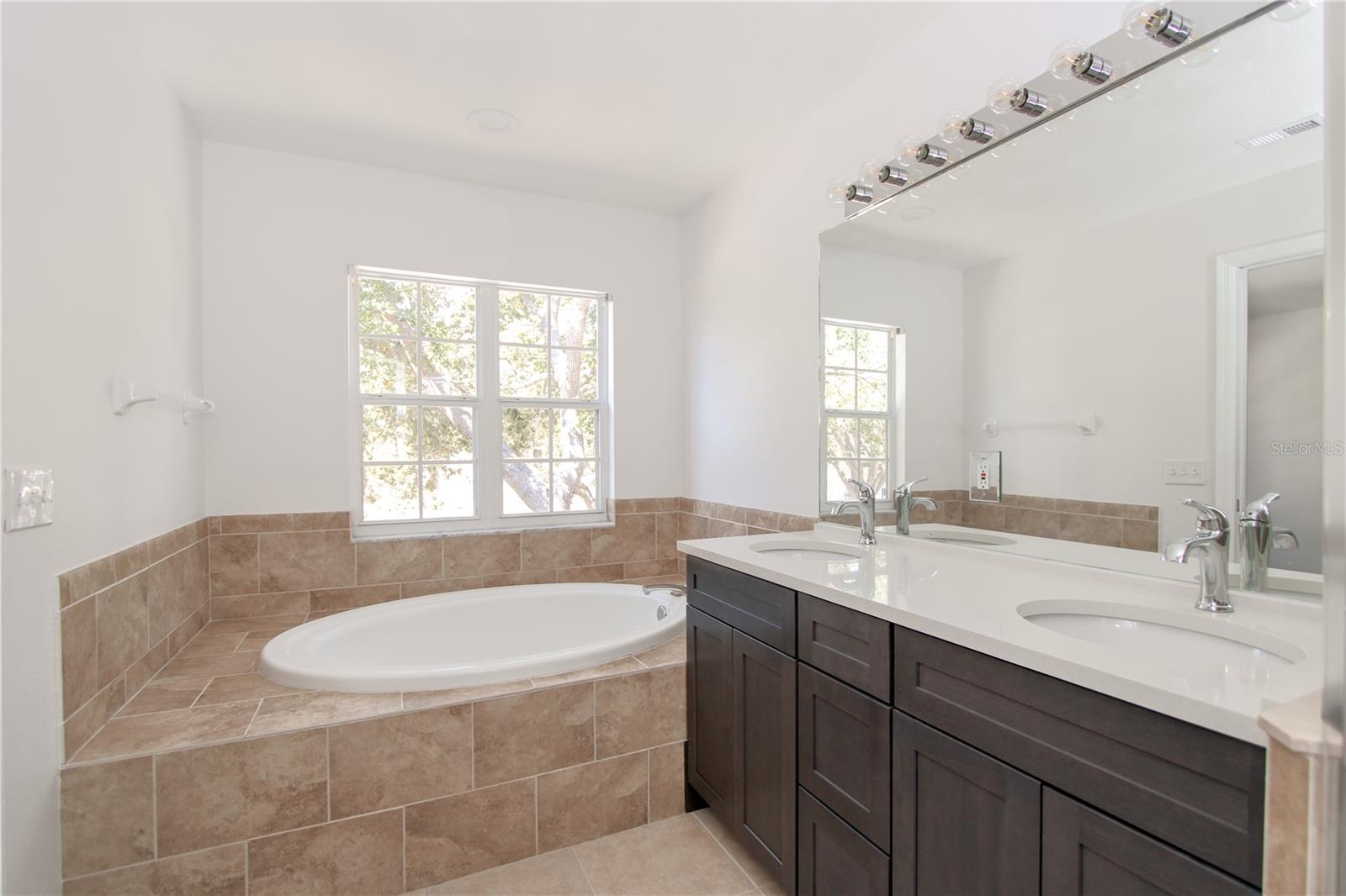 SUMMERFIELD HOLLOW PH 1-A & 1-B - Residential