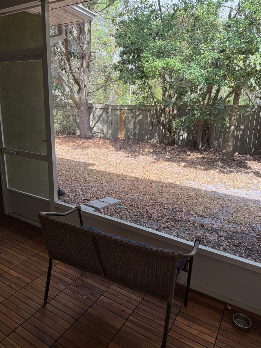 GRANTWOOD CONDO PH III - Residential Lease