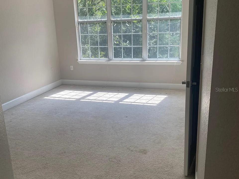 GRANTWOOD CONDO PH III - Residential Lease