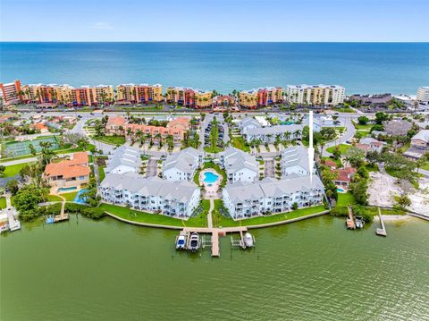 113 YACHT CLUB CIRCLE NORTH REDINGTON BEACH FL 33708
