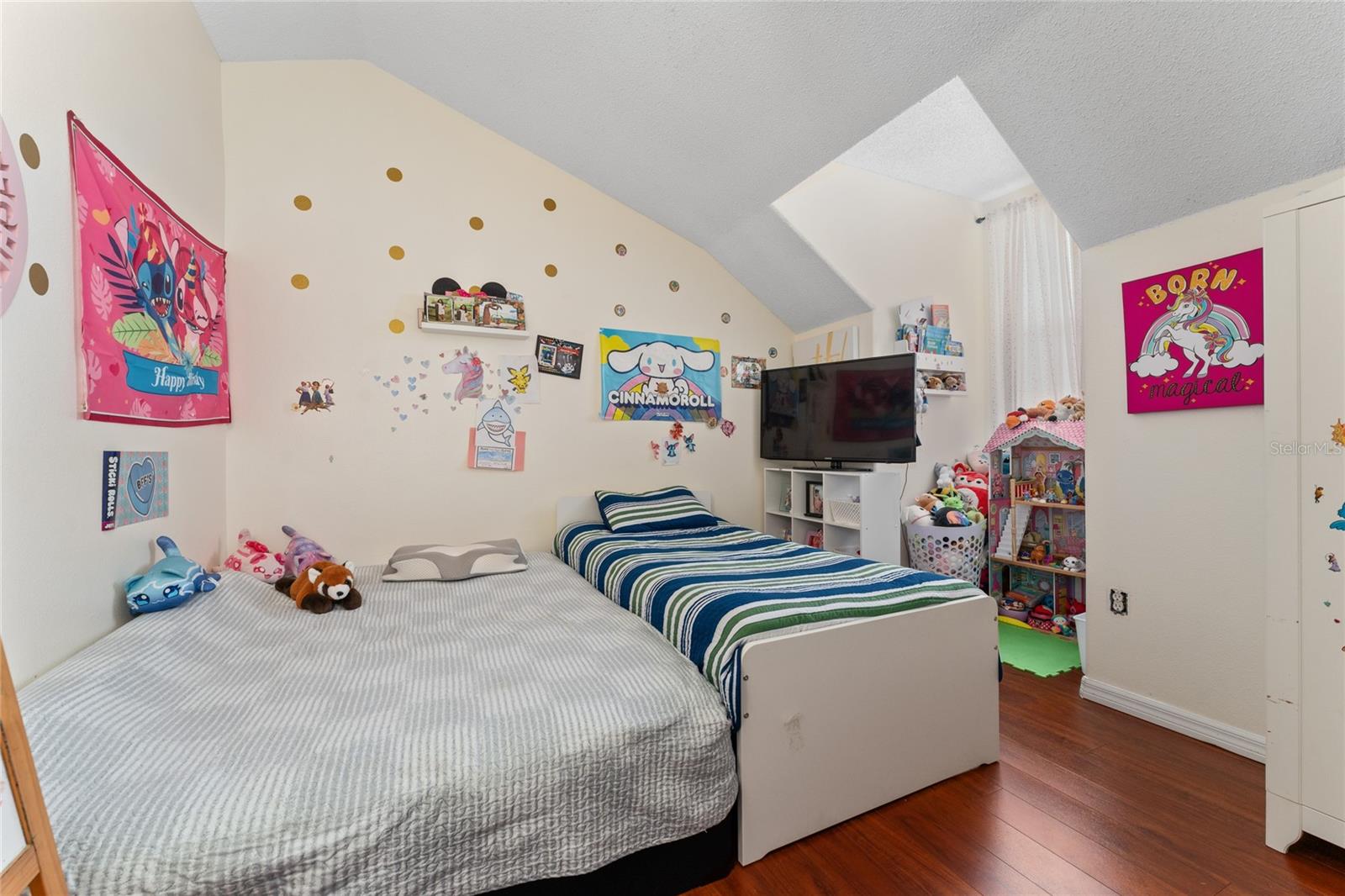 ISLAND WALK 49 71 - Residential